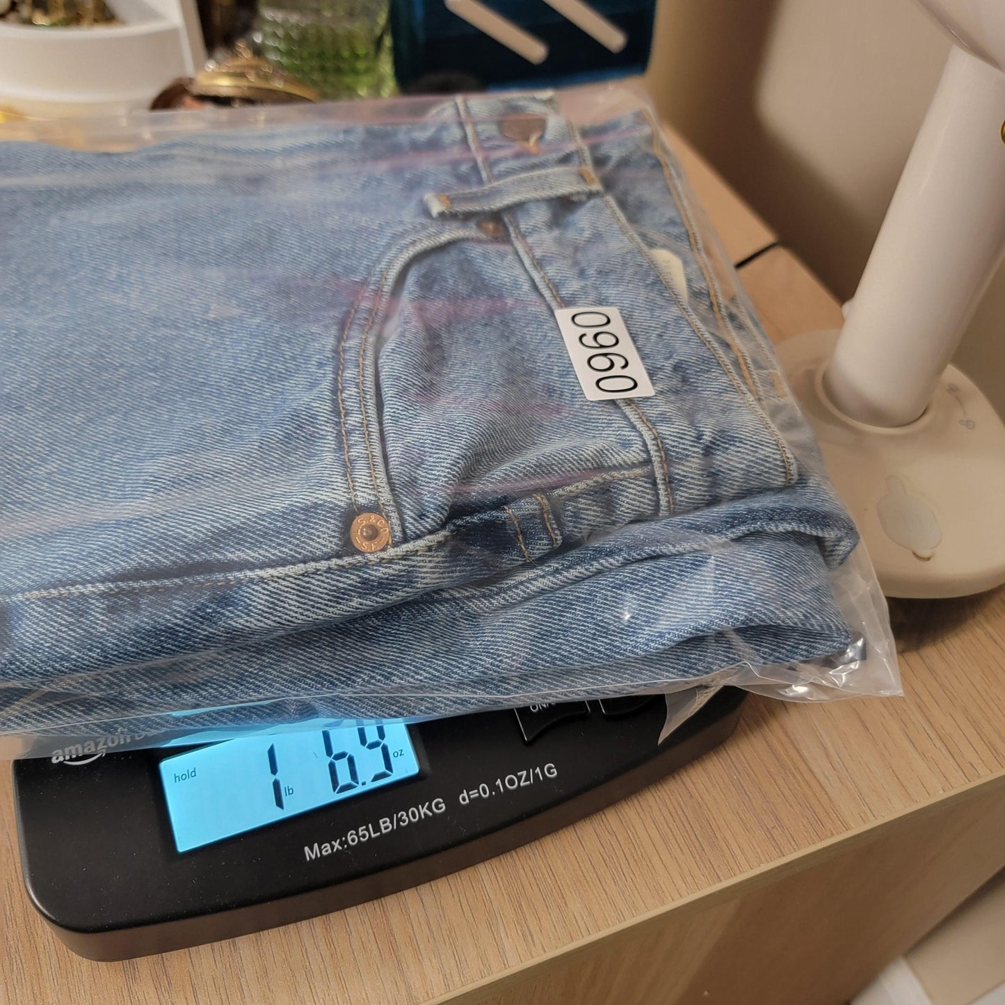 Vintage Levis 525 Jeans Womens 8 Blue High Rise Tapered Made USA Denim 90s