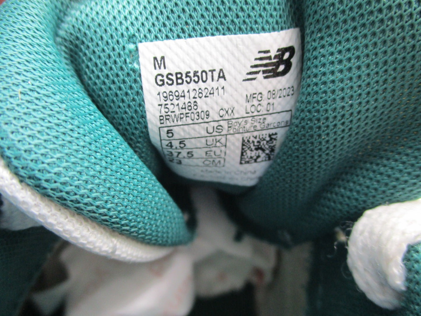 New Balance 550 White Green GSB550TA Youth Size 5Y Leather Suede Retro (1B5)11