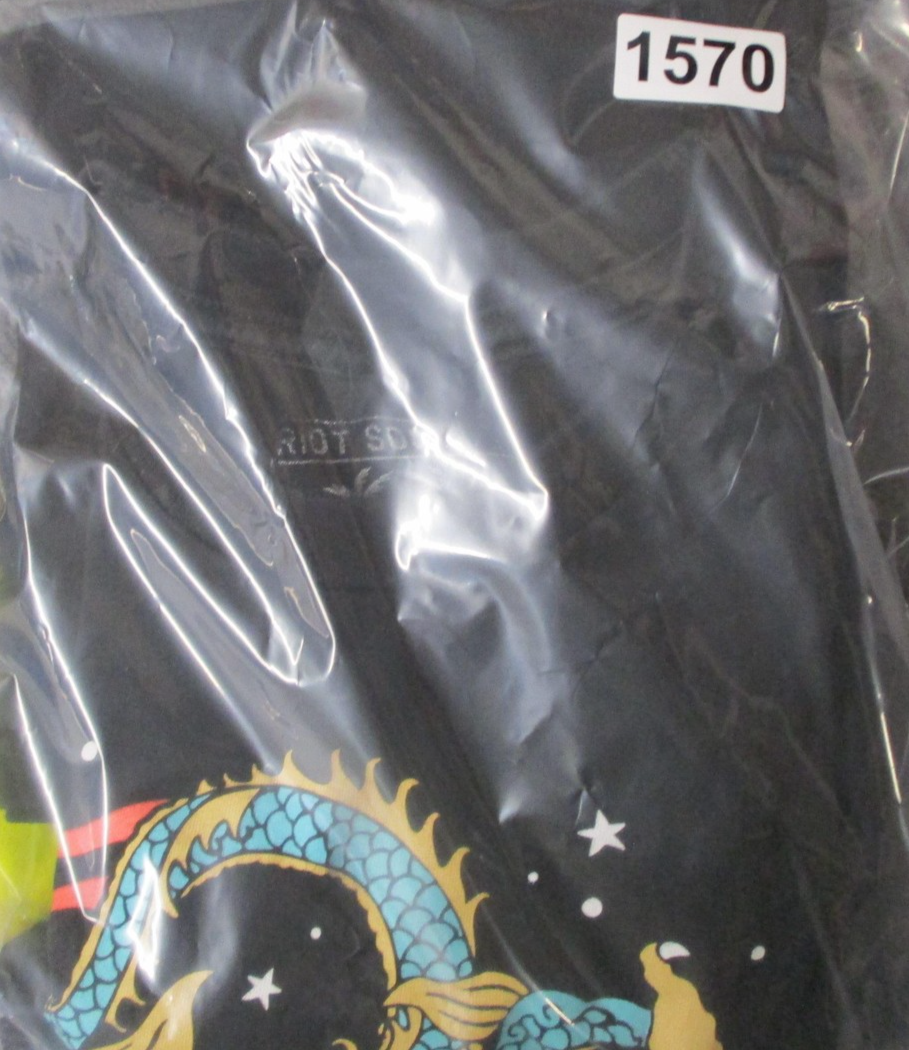 Riot Society Hong Kong Dragon Yin Yang Skull Graphic Tee Black Mens XL Used 15708