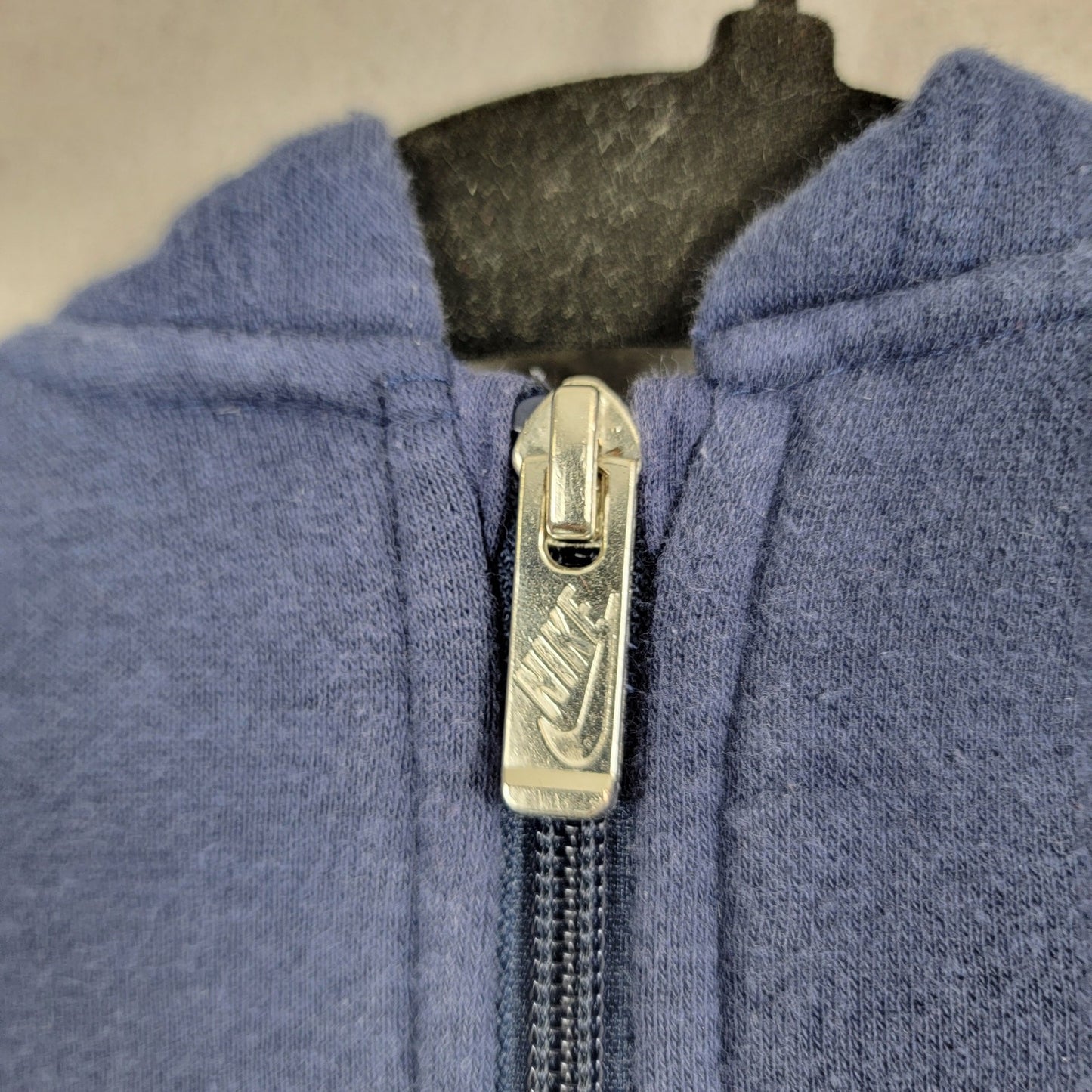 Nike Navy Zip Up Hoodie Size 56 Years Fair Condition