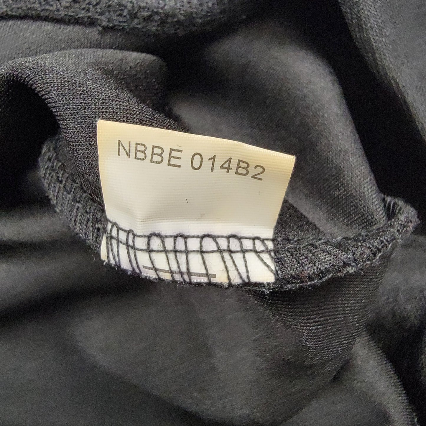 CRISP Black Performance Hoodie Large Stretch Pullover Minor Flaw Polyblend