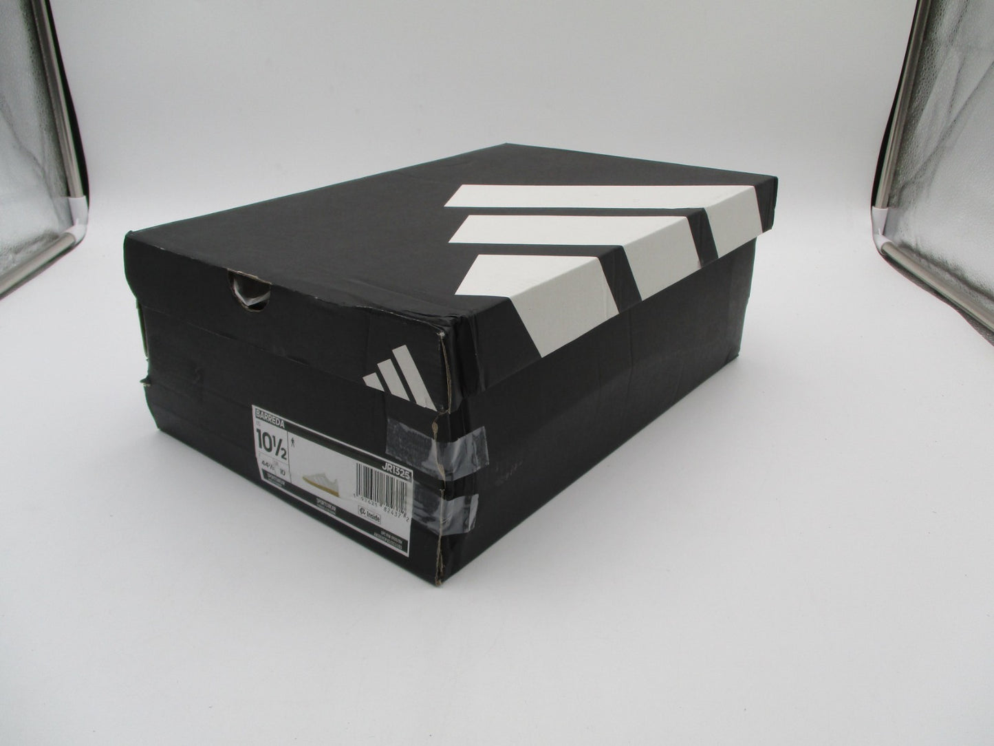 adidas Barreda JR1325 Men’s Size 10½ Light Grey Gum Sole NIB Sneakers16