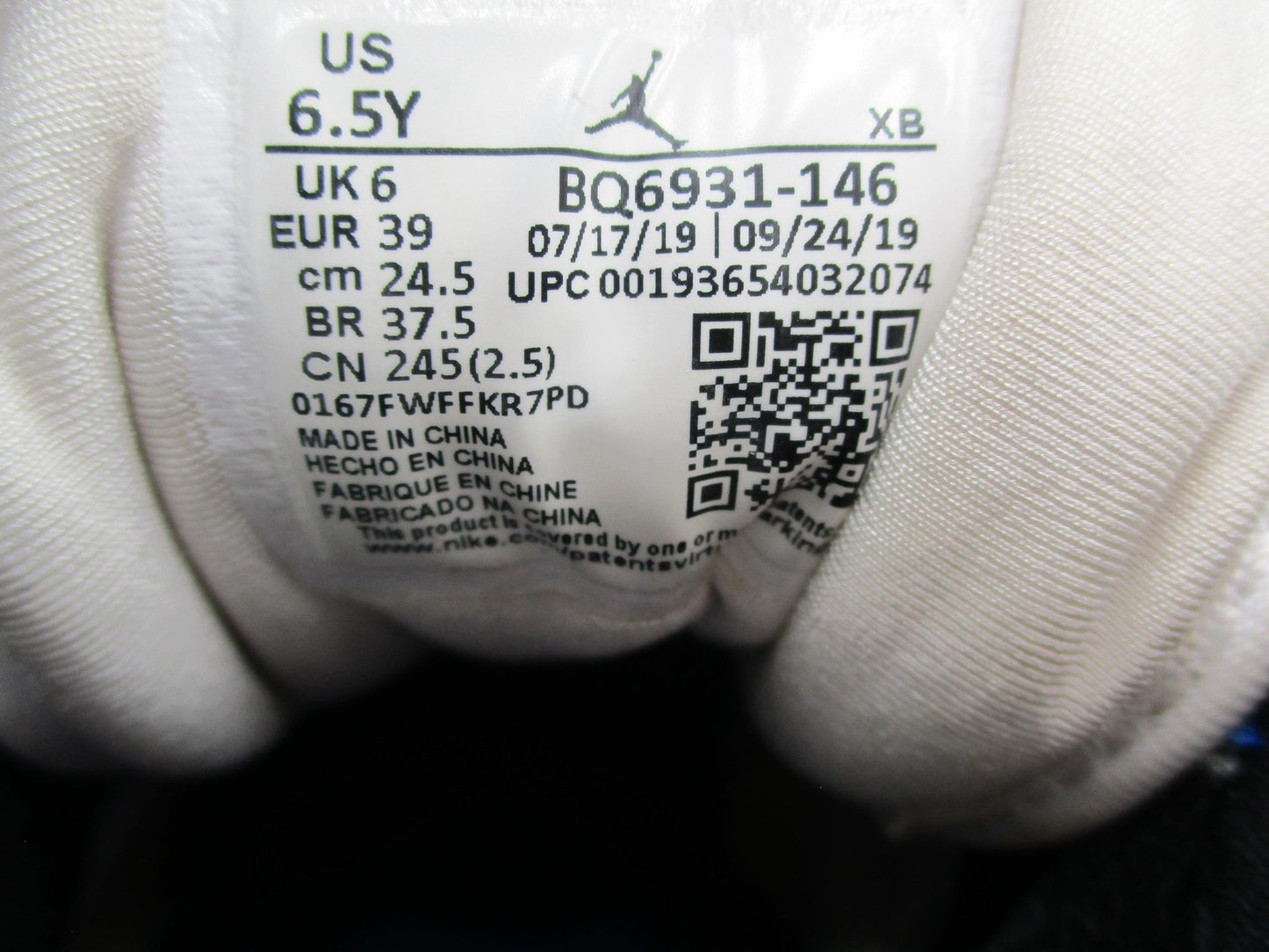 Nike Air Jordan 1 Mid SE Shoes Youth Size 6.5Y MultiColor Swoosh BQ6931146 1E515