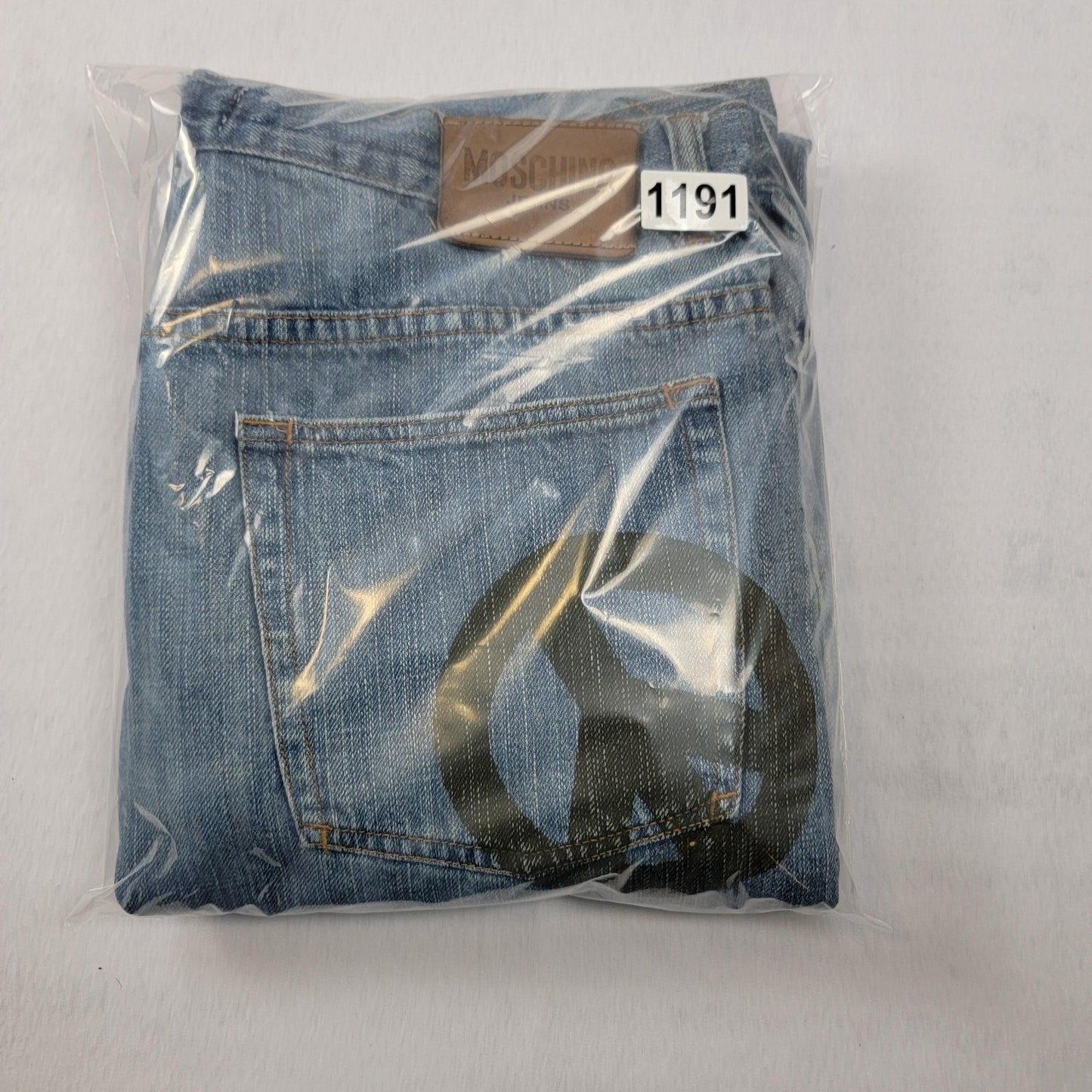 Moschino Jeans Jeans Mens 36 Blue Denim Straight Leg Peace Sign Back Pocket 119111