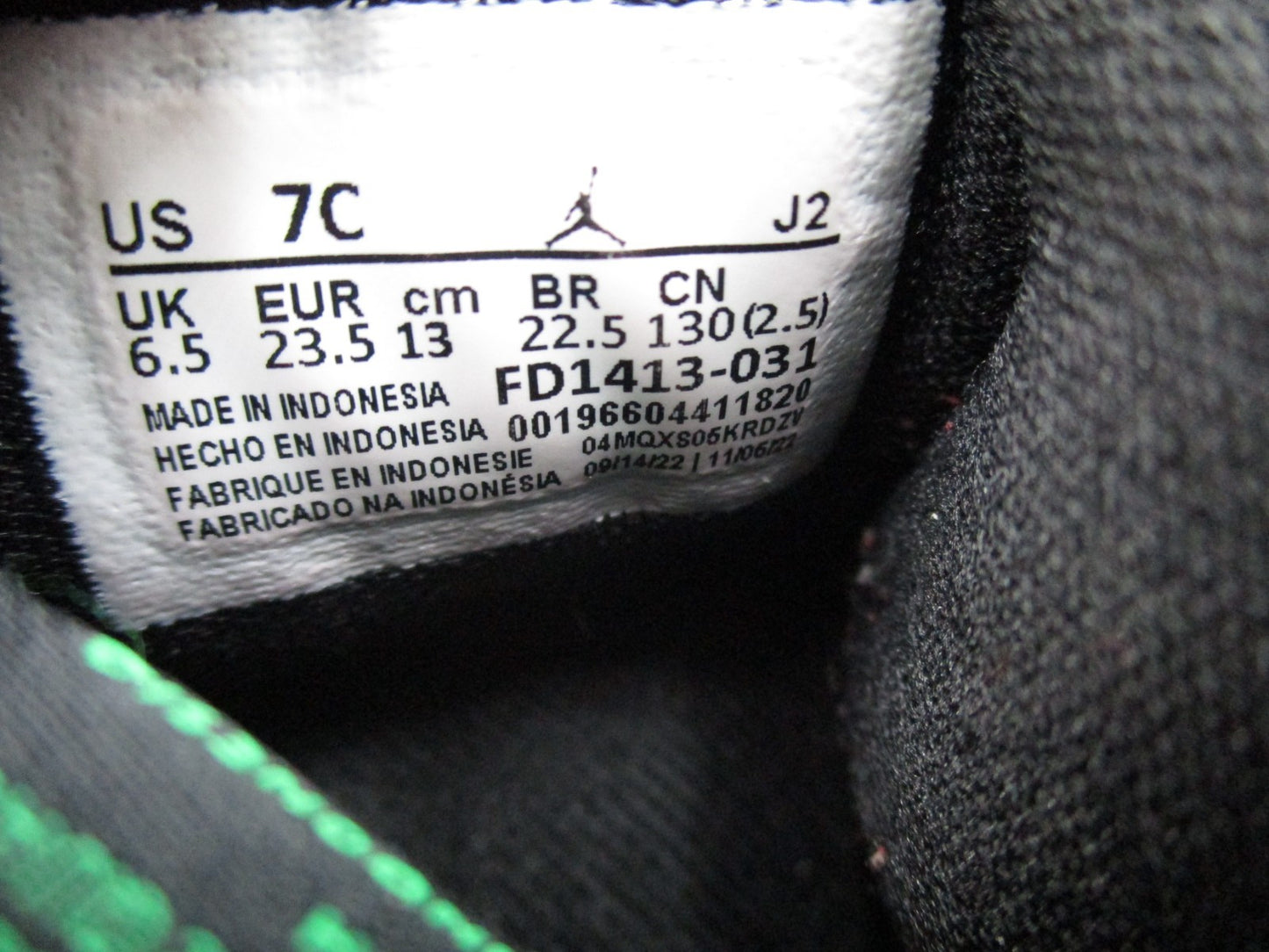 Nike Kids Sneaker Bundle – Royal Blue/Black & Green/White – Sizes 7C + 7Y (1A8)16