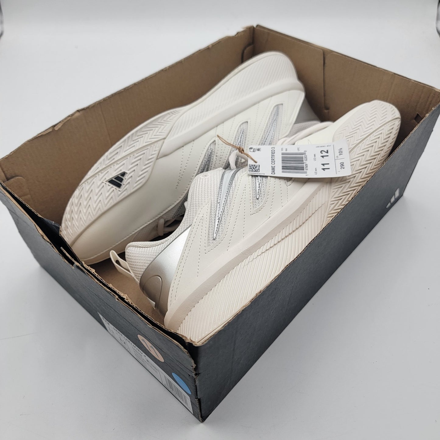 adidas Men's Dame Certified 3 Low Basketball Shoes 11 White IH8468 New with Box9