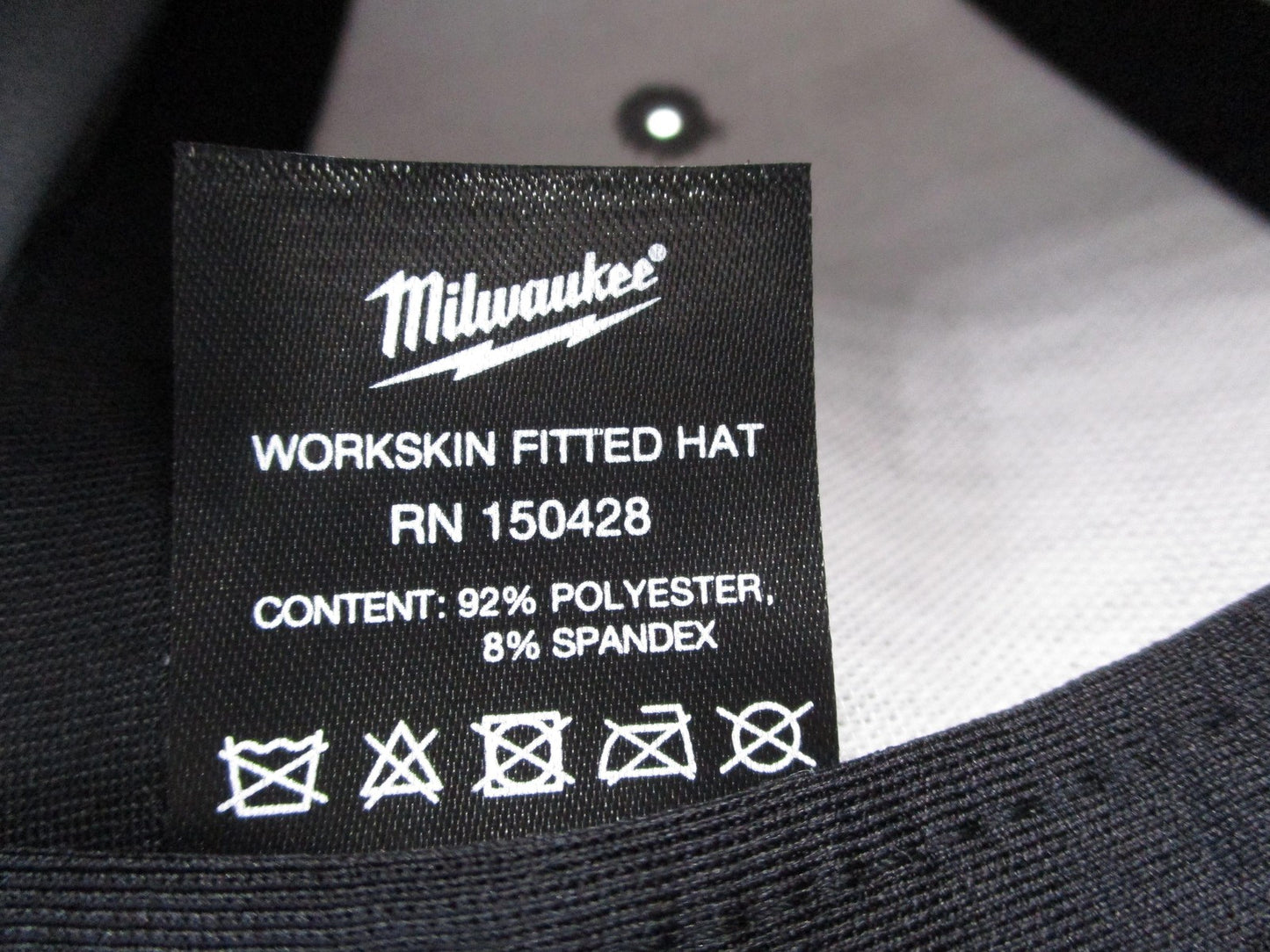 Milwaukee Hat Cap Baseball Fitted Mens Medium Gray Black Workskin Flexfit10