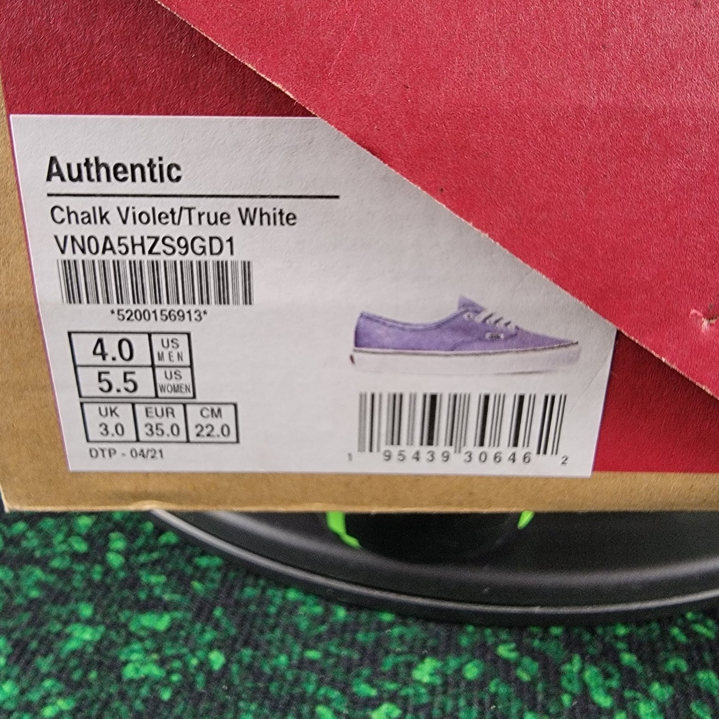 Vans Authentic Chalk Violet True White Sneakers Women 5.5 / Men 4.0 NIB7