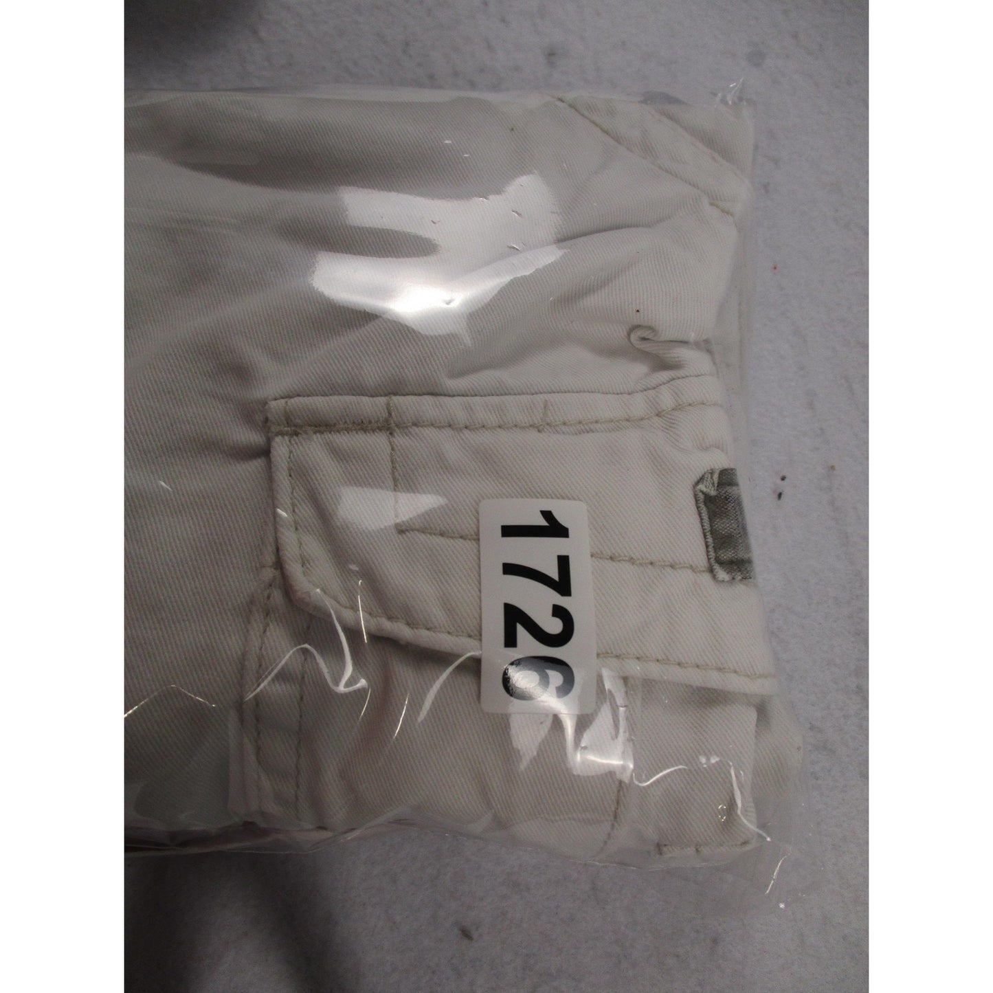 Unionbay Cargo Shorts Mens 30 White 11 Inseam Palm Tree Tropical Cotton Canvas