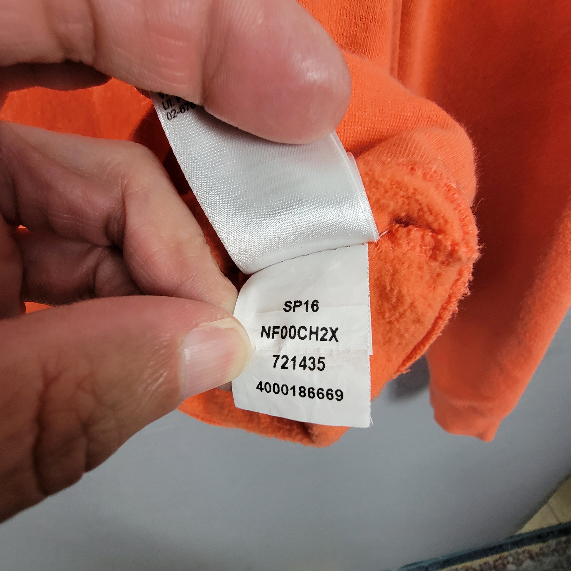 The North Face Half Dome Pullover Hoodie Women's Small Orange Preowned 3155