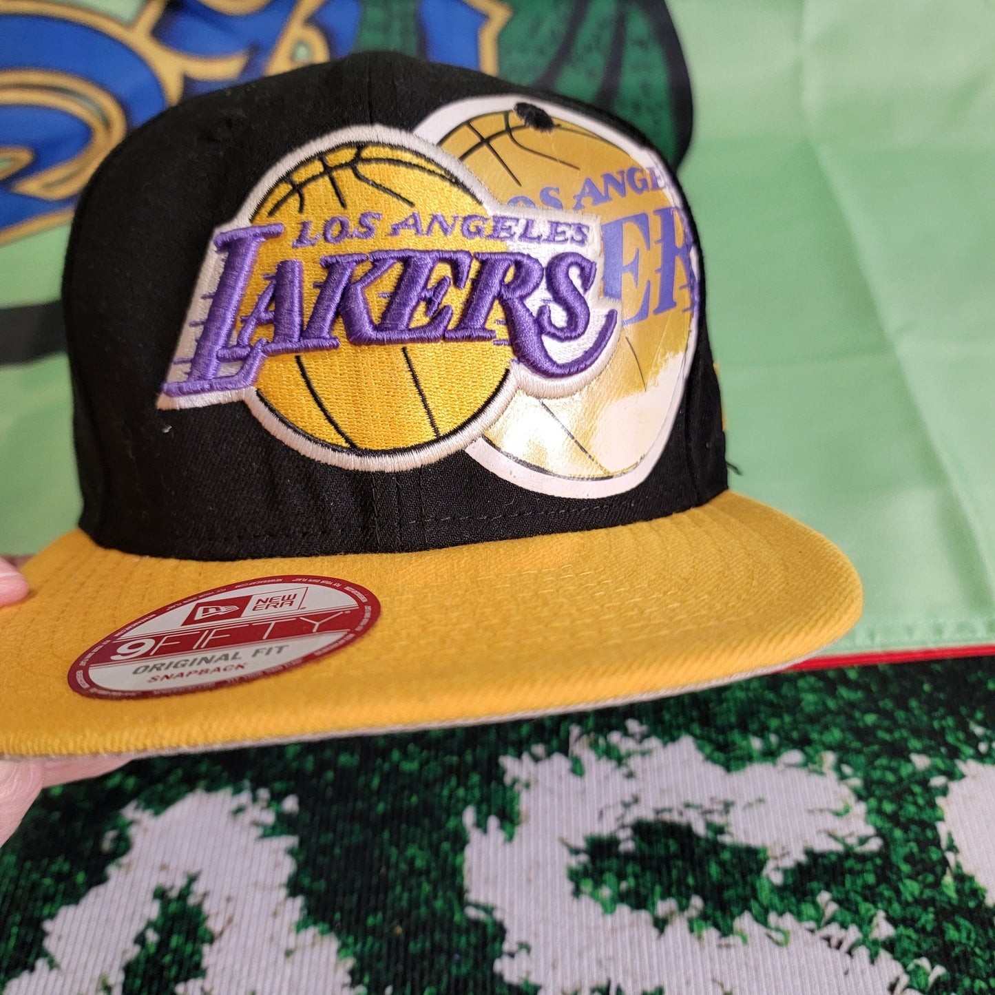 Los Angeles Lakers Black-Gold Snapback Hat by New Era NBA