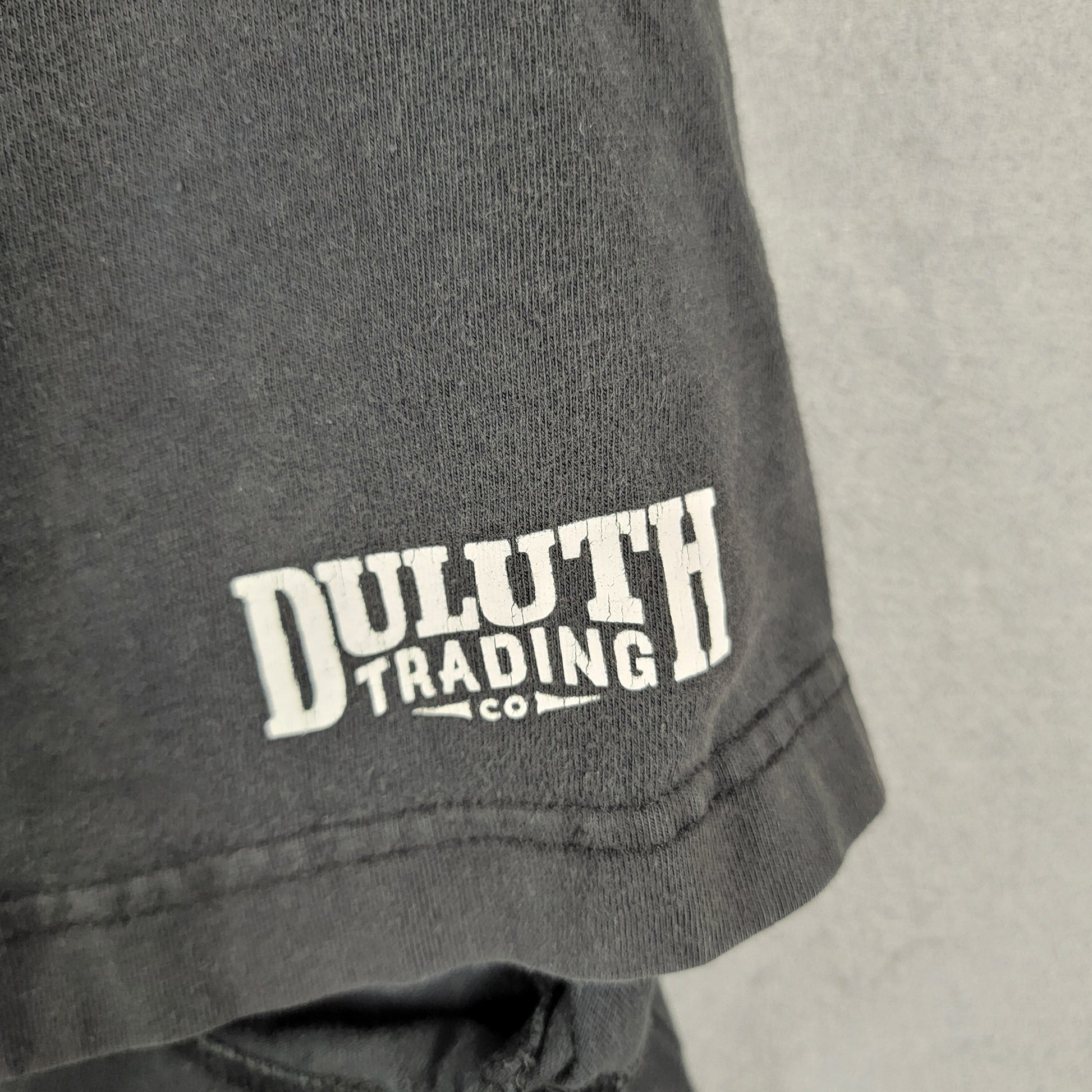 Duluth Trading Co Longtail T Beaver Shirt Mens XL Black Graphic Tee2