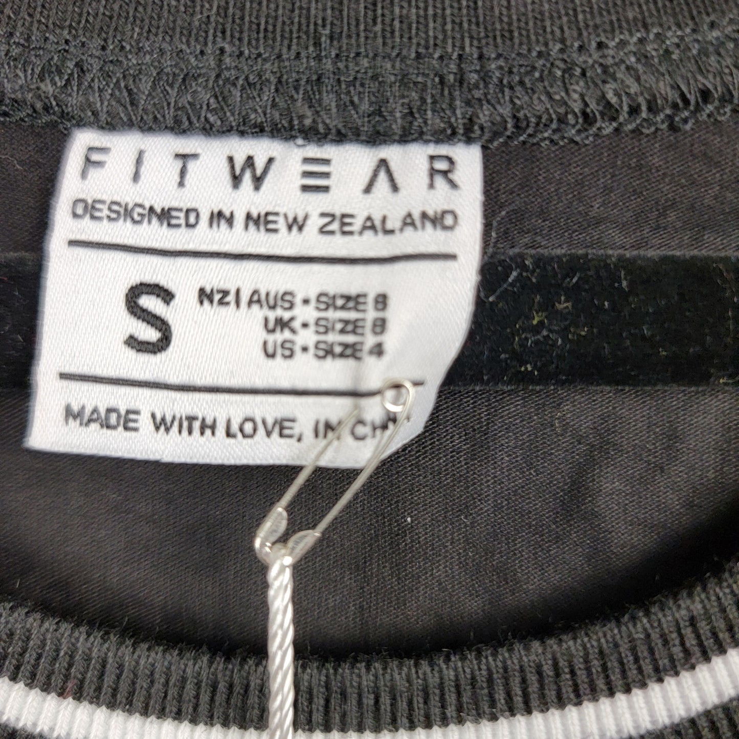 Fitwear Mesh Scoop Singlet Womens Small US 4 Black Tank Top NWT5