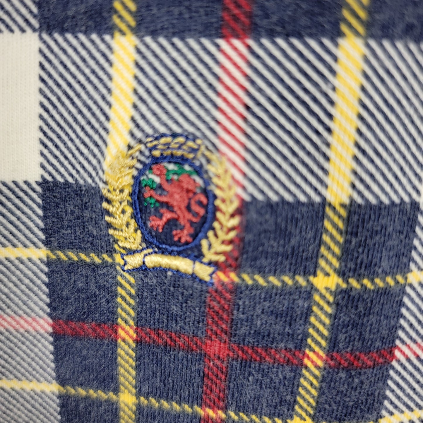 Vintage Tommy Hilfiger Shirt Mens L Plaid Heavy Cotton Polo Lion Crest 90s Used3