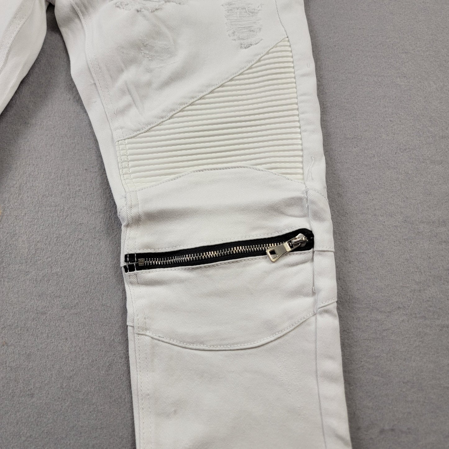 KDNK 1141411 White Moto Biker Skinny Tapered Jeans Men 30 NWT Comfort Stretch
