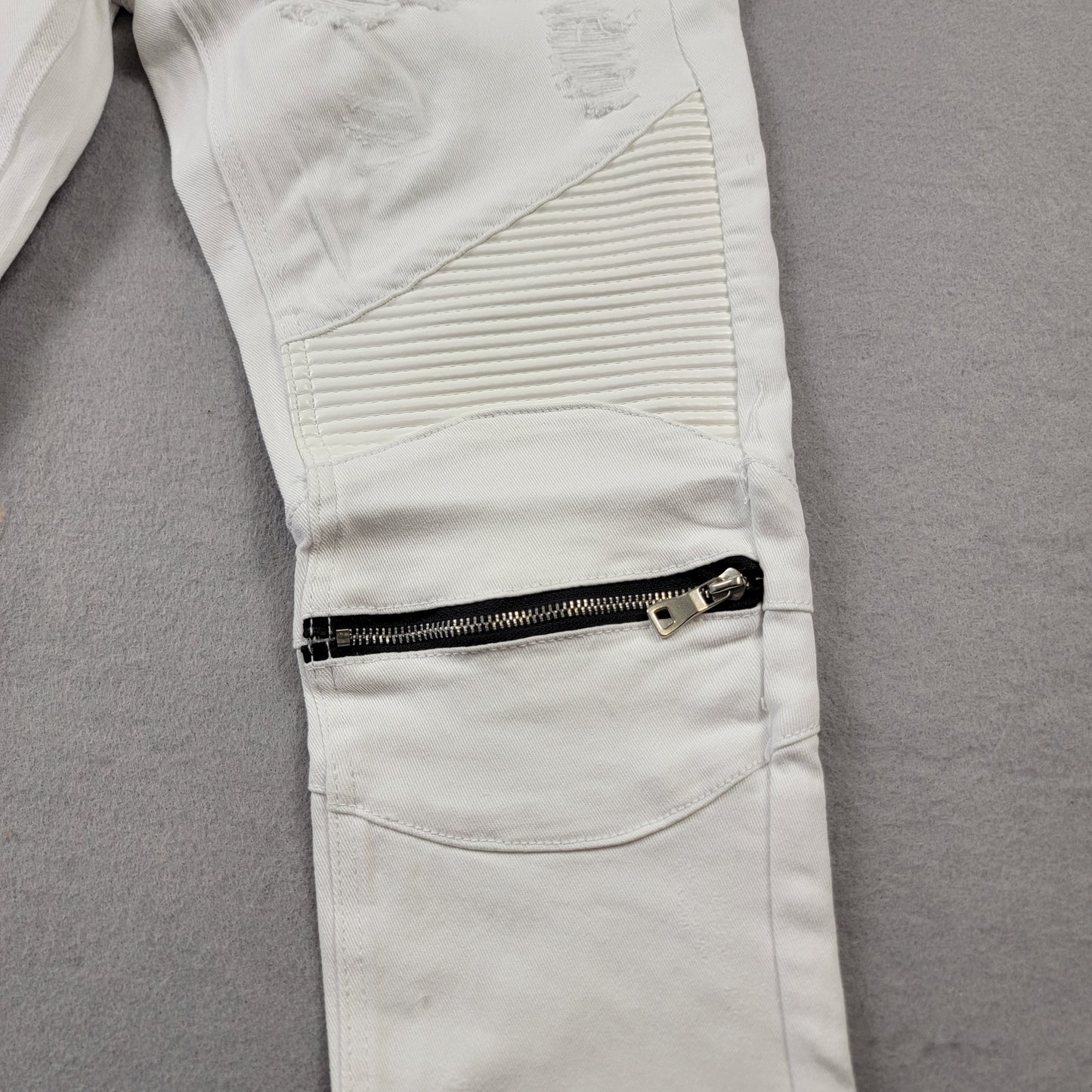KDNK 1141411 White Moto Biker Skinny Tapered Jeans Men 30 NWT Comfort Stretch2