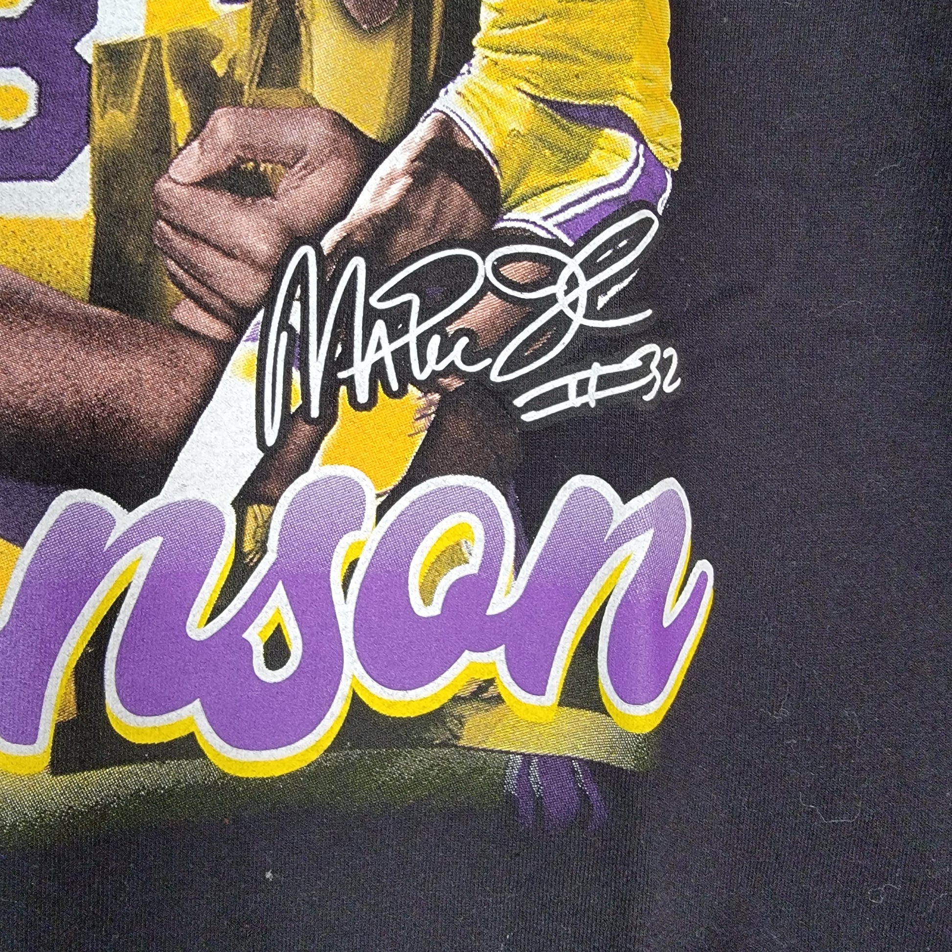 Magic Johnson Lakers Tshirt Sz L Playertees Elemental (0008) NWOT2