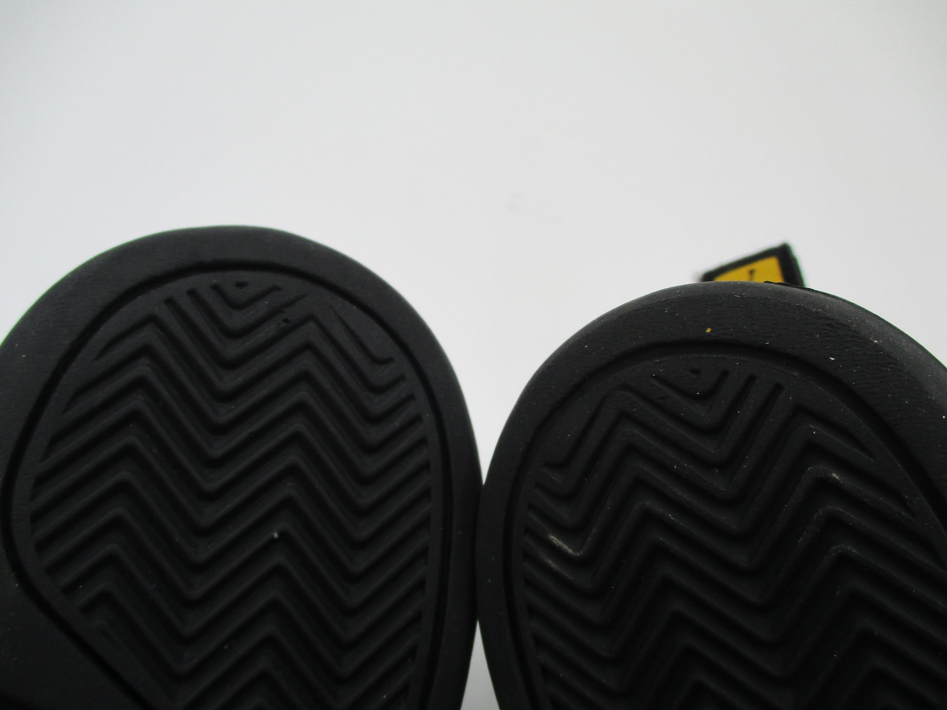 Air Jordan 12 Retro PS Black Taxi 13.5C Preowned No Box 151186-07111
