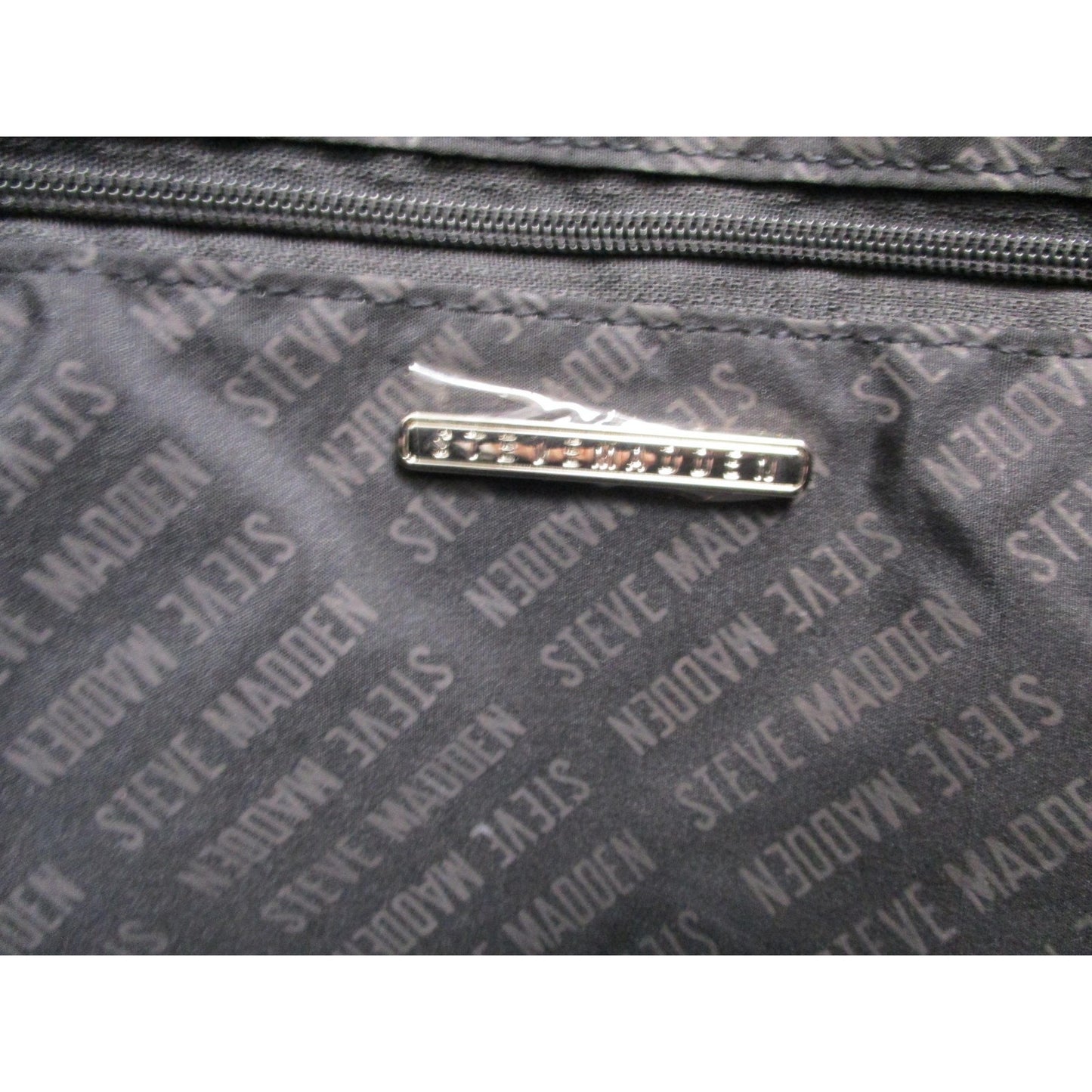 Steve Madden Backpack Womens Medium Gray Quilted Drawstring Travel Bag Pockets