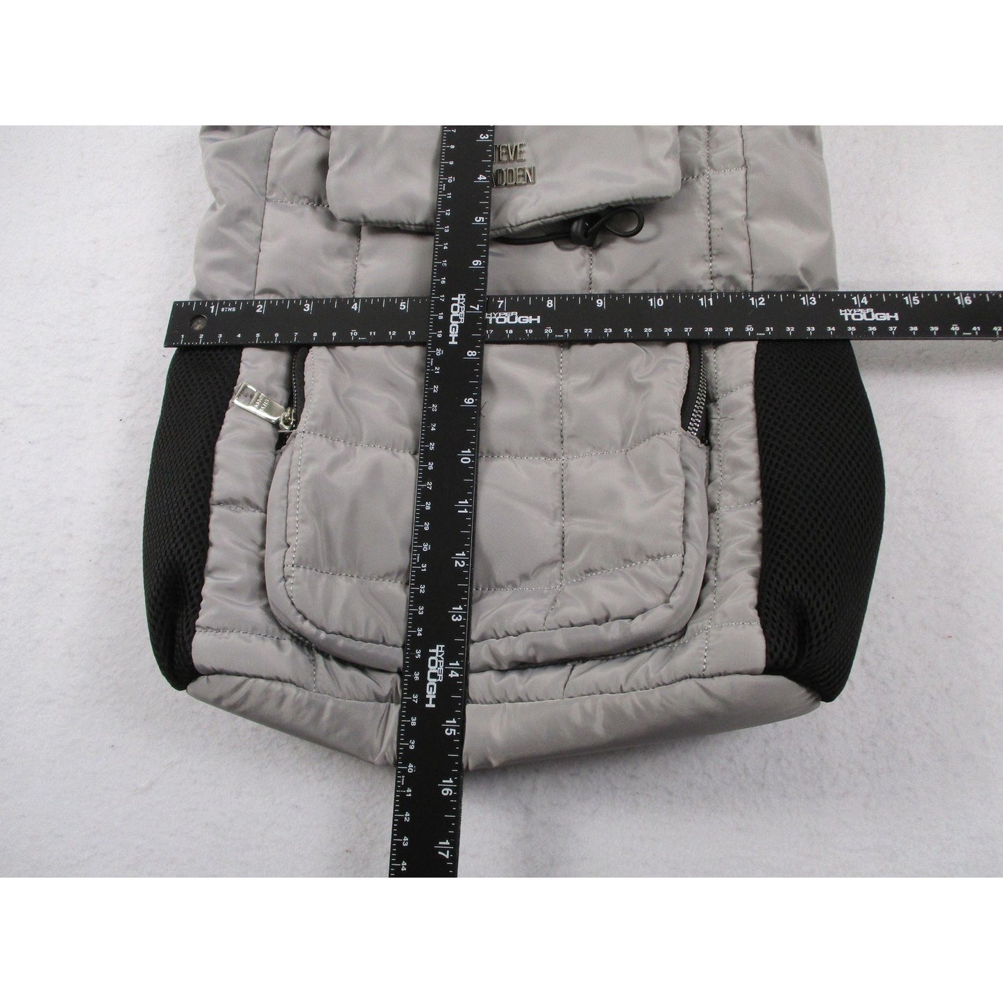 Steve Madden Backpack Womens Medium Gray Quilted Drawstring Travel Bag Pockets