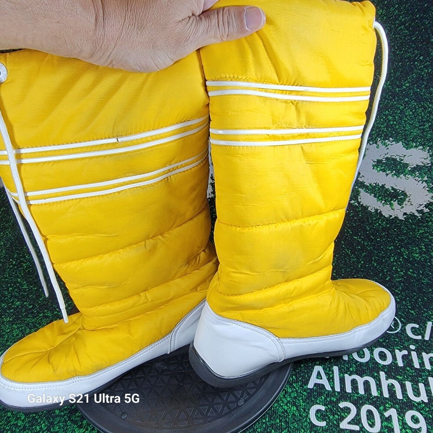 Lacoste Snug Women Puffer Yellow Winter Snow Tall Drawstring Boots 156 Sz 104