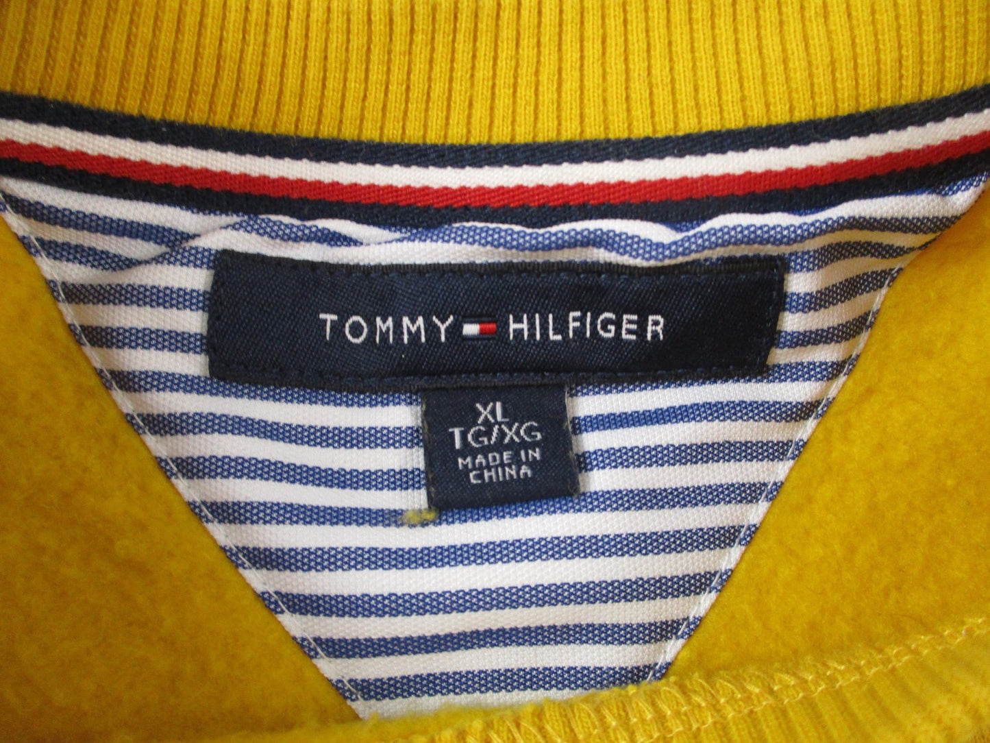 Tommy Hilfiger AllOver Print Crewneck Sweatshirt Mustard Yellow Mens XL 16083