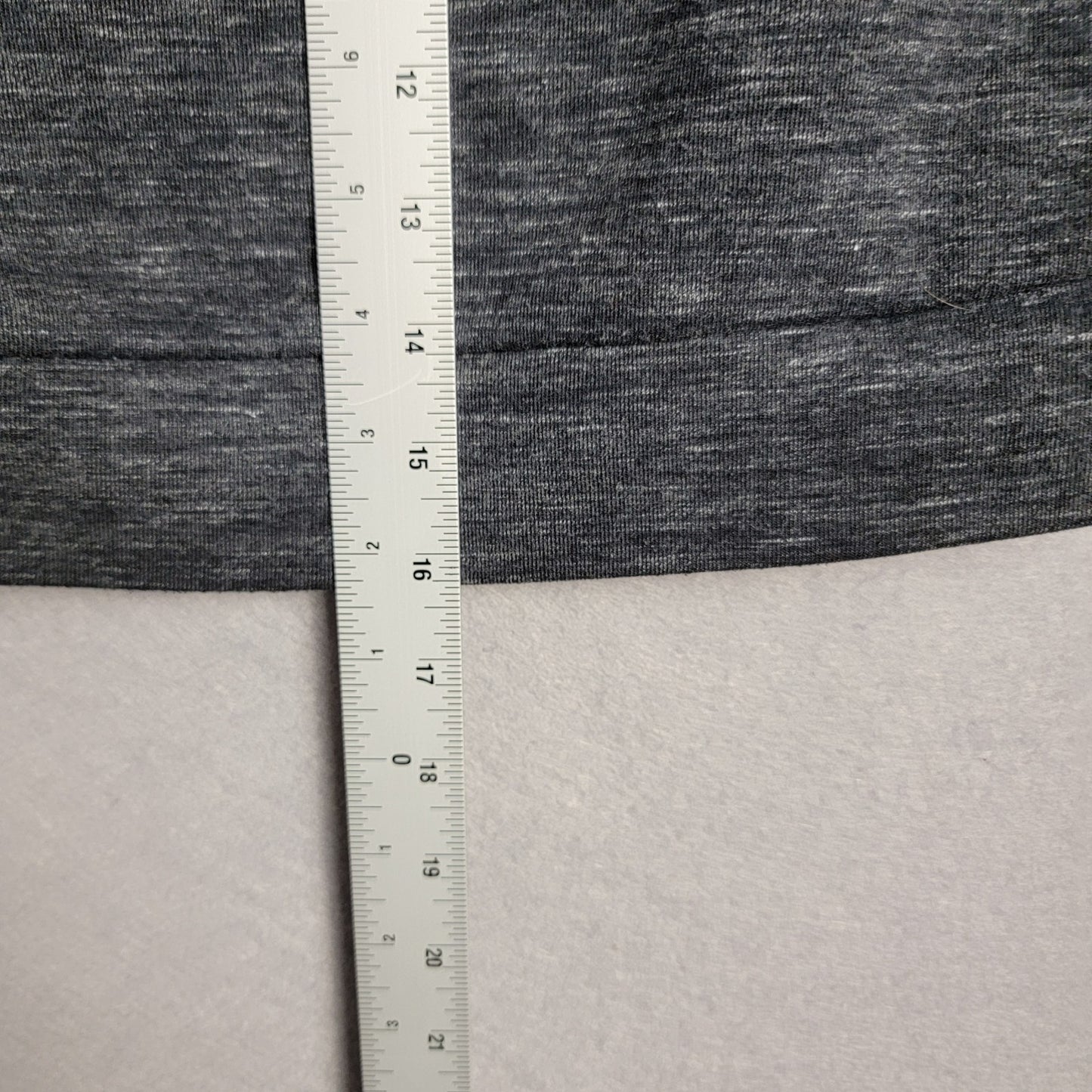 UNIQLO Kids Full Zip Hoodie Gray Size 120 (5) Long Sleeve Boys Girls Zip Up
