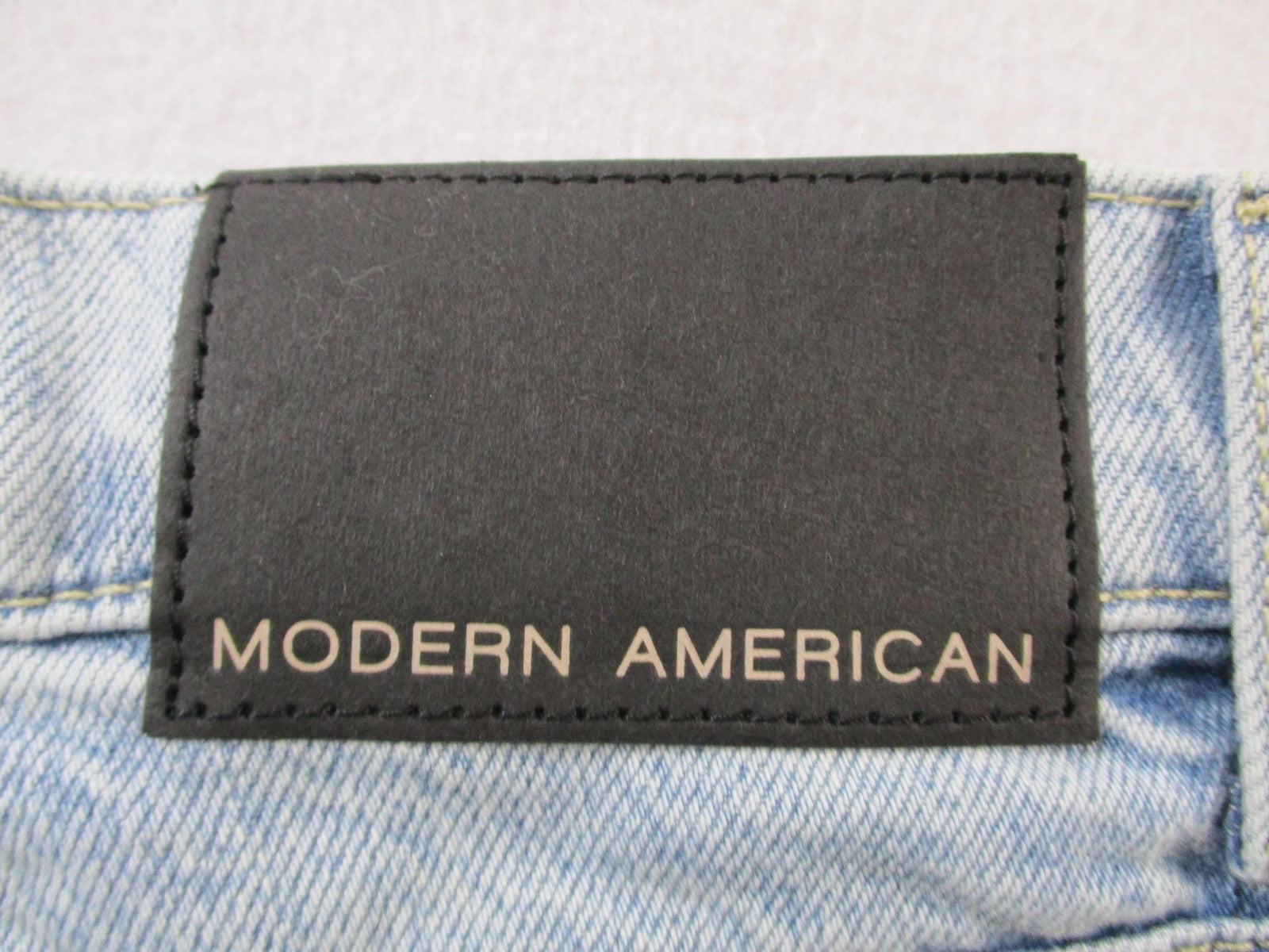 Modern American Rexford Jeans Womens 26 Alaska Blue High Rise Straight USA 14686