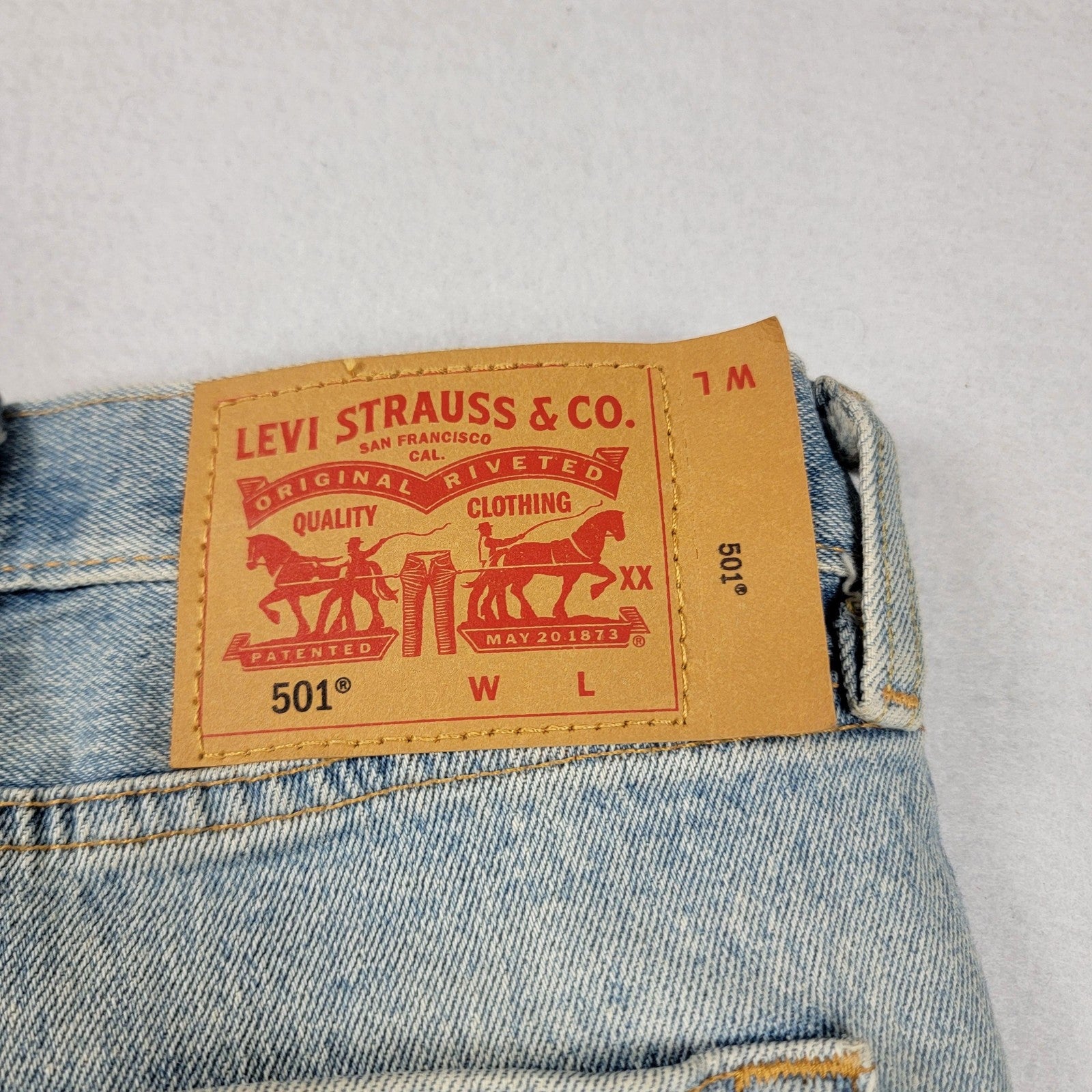 Levis 501 Jeans Mens 50x34 Lt Blue Original Stretch Button Fly Straight Leg 11795