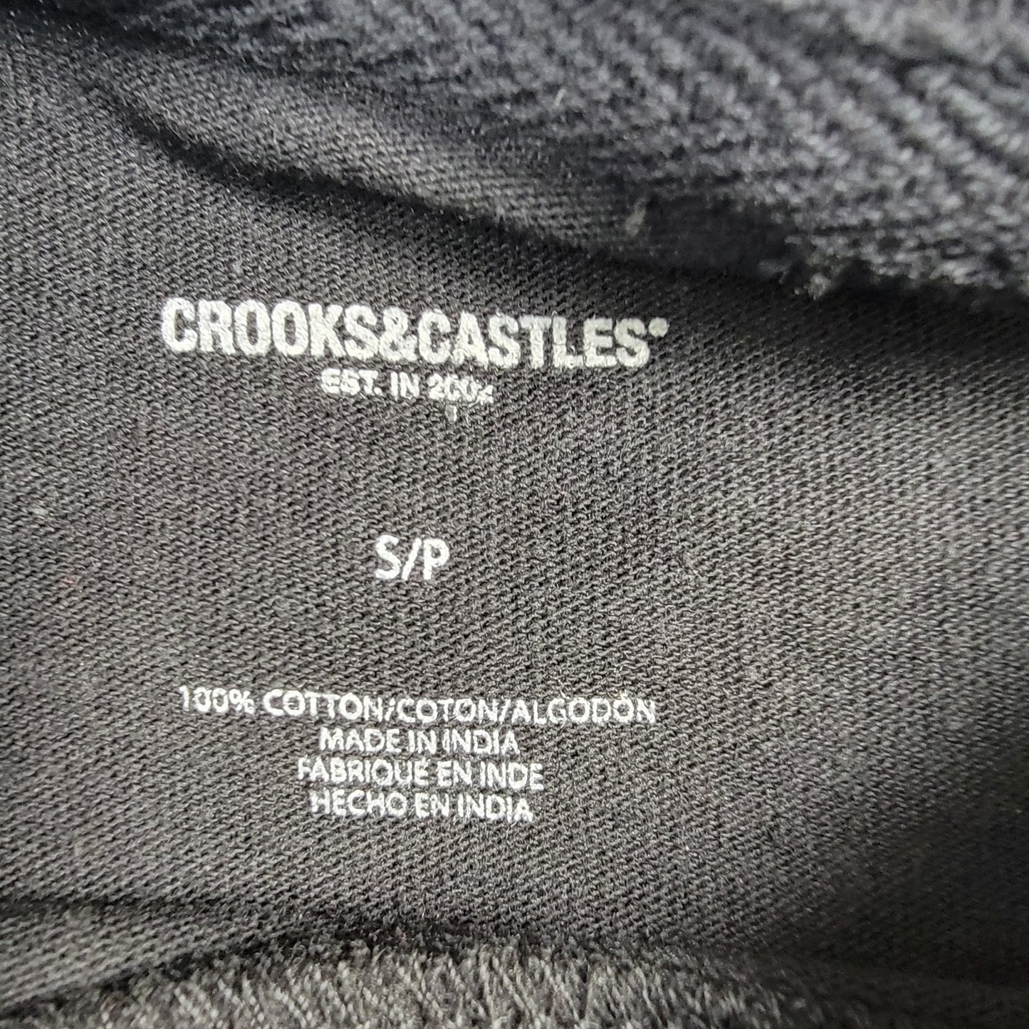 Crooks & Castles Script Logo TShirt Black Red Mens Small 100% Cotton New 721222