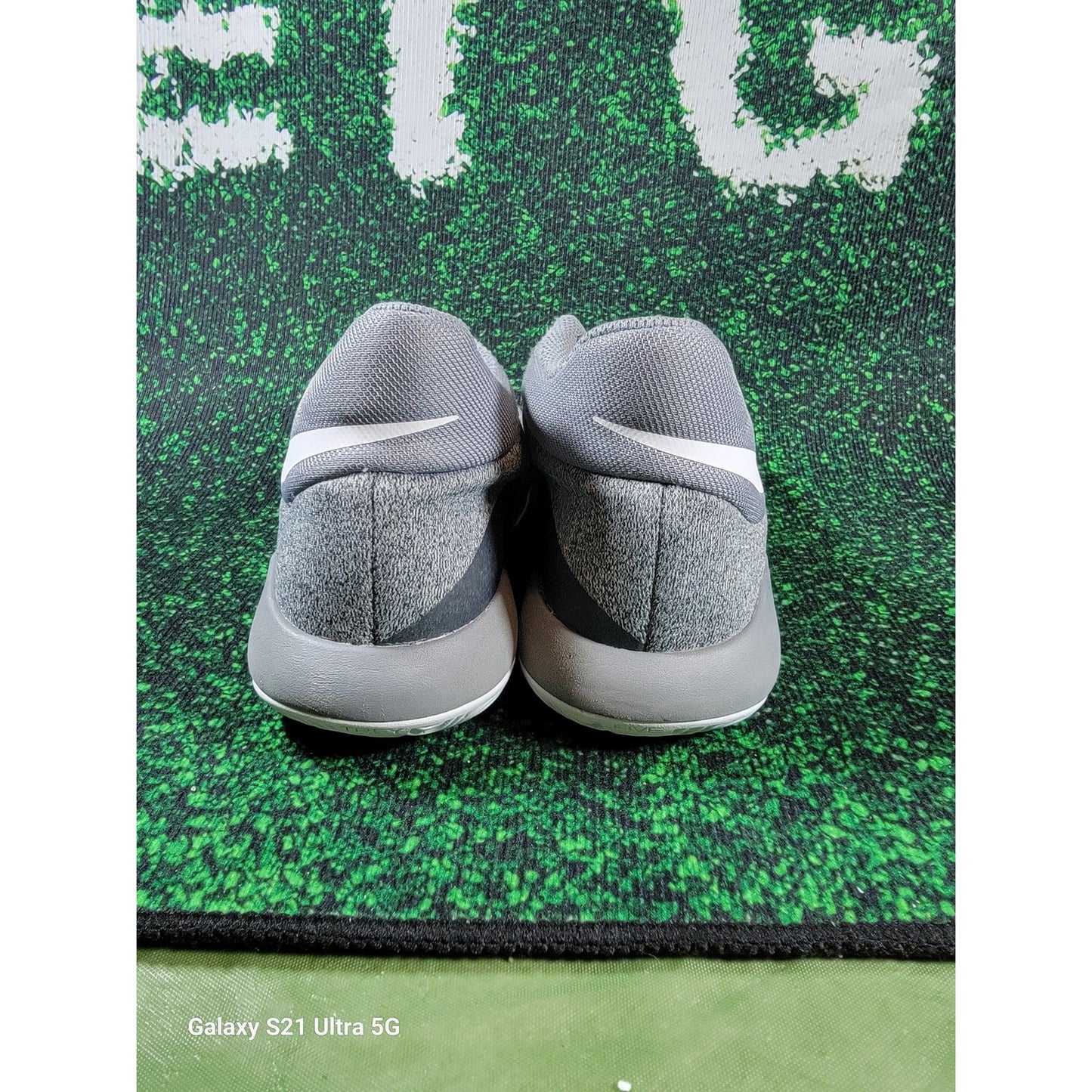 Nike KD Trey 5 V 'Gray' Sz 5Y 9428930024