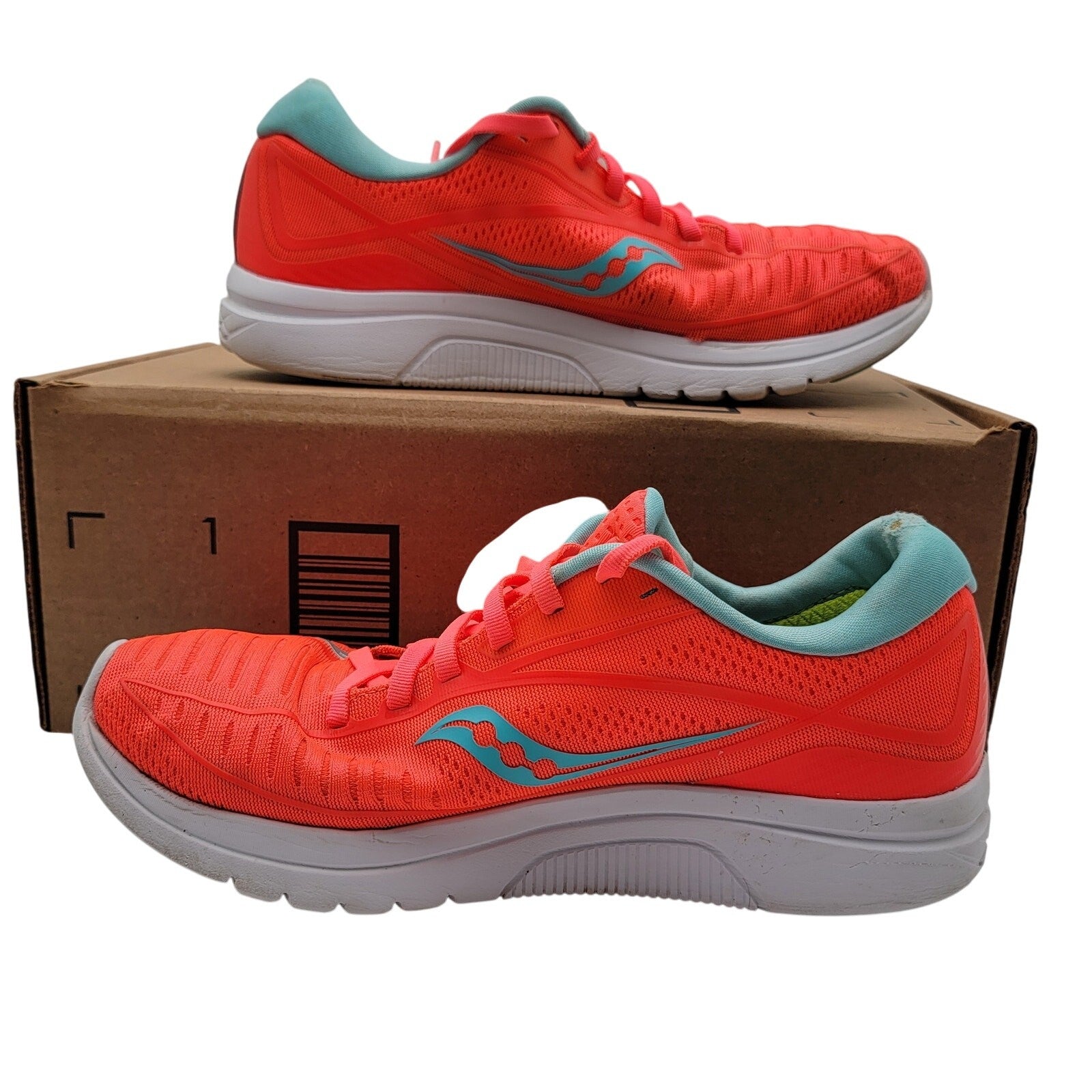 Saucony Women's Kinvara 10 Running Shoes  Vizicoral / Blue Sz 9 S104674