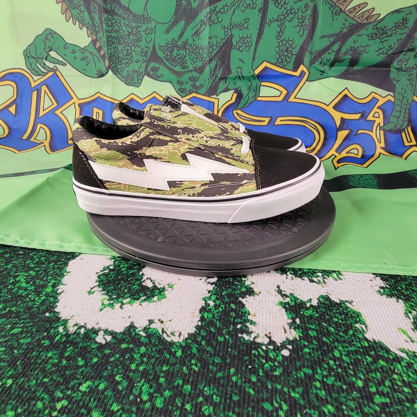 Revenge X Storm II Vol.1  [Khaki]  Men’s Athletic Sneakers  Size: 8  RV173