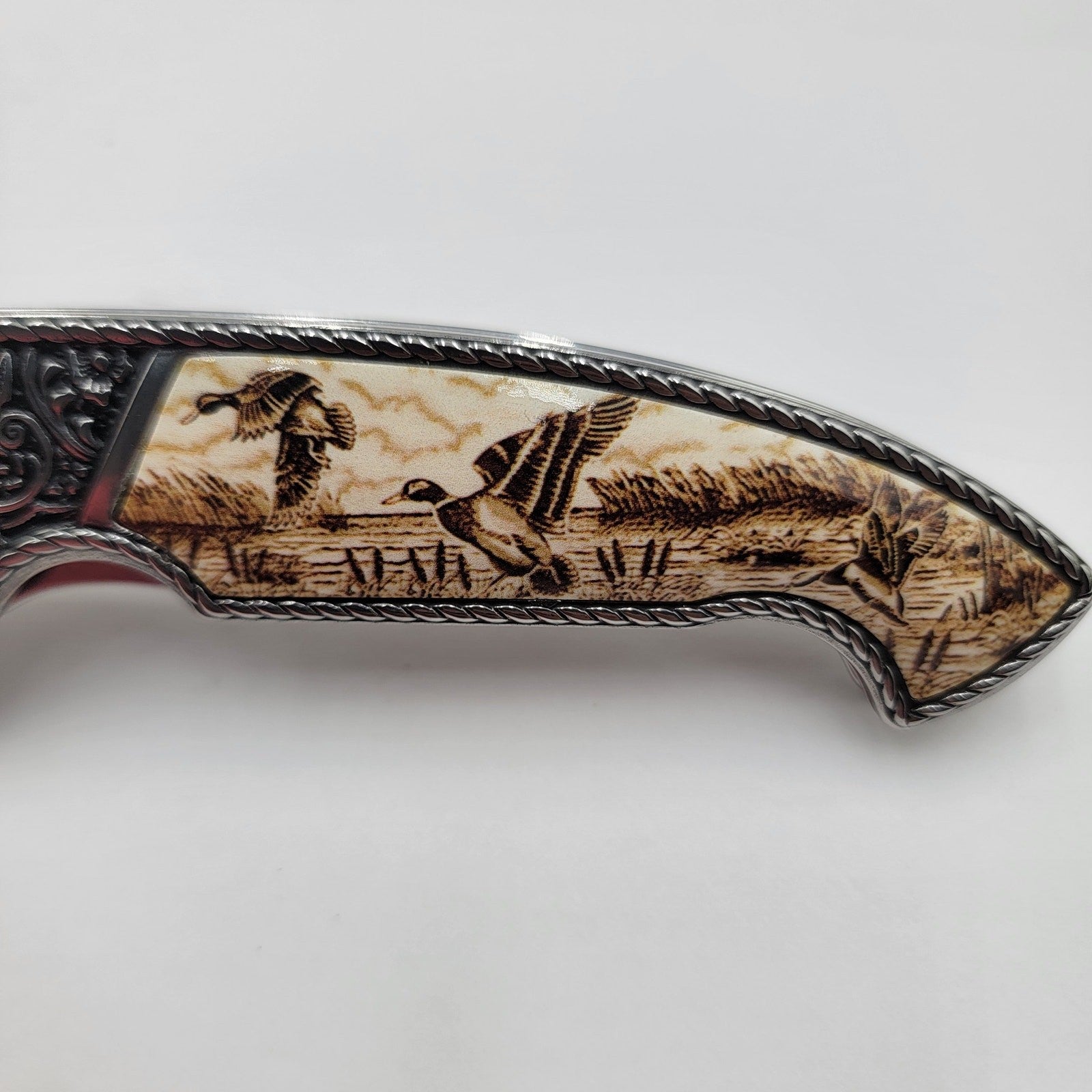 Hunting Ducks 4.5" Ivory Drop Point Collectible Folding Knife3