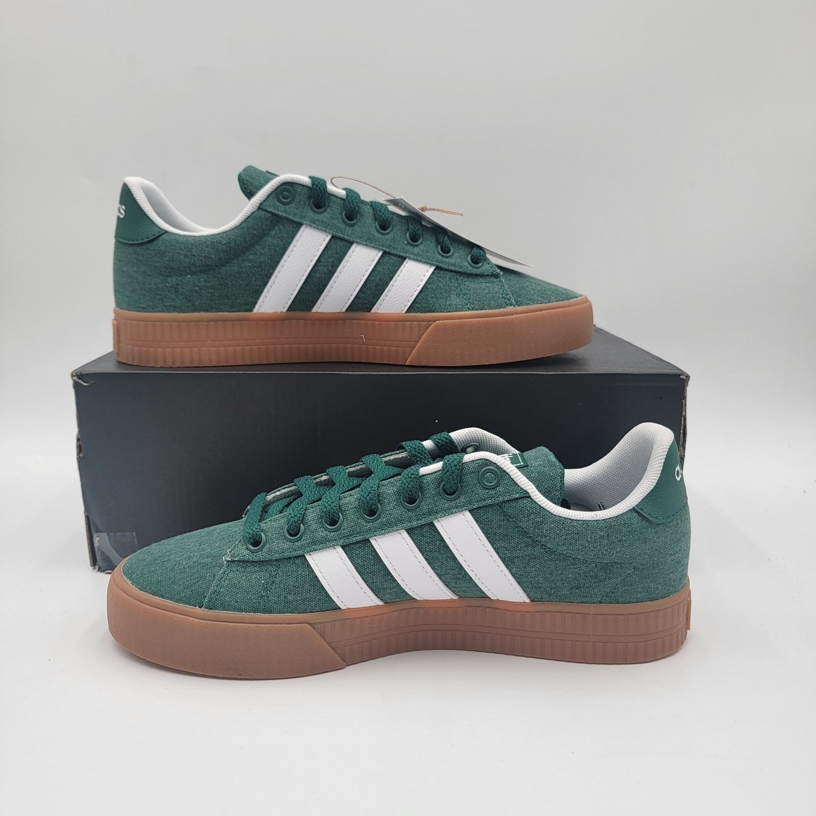 Adidas Daily 3.0 Men’s 6.5 Green White Gum Casual Sneakers IF7487 Skate Shoes1