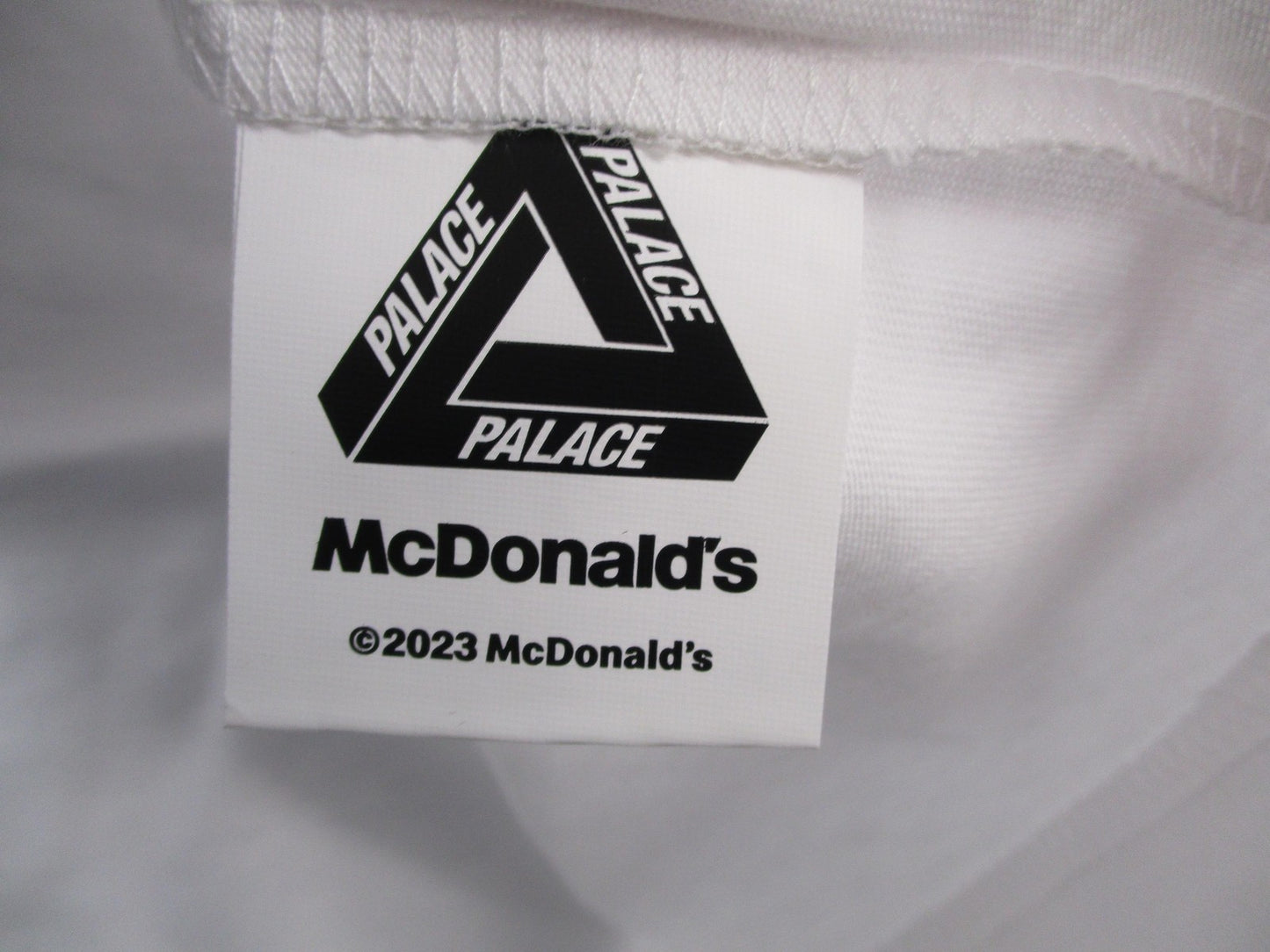 Palace McDonald's Sign Shirt Mens XL White Graphic Streetwear Skateboarding 12854
