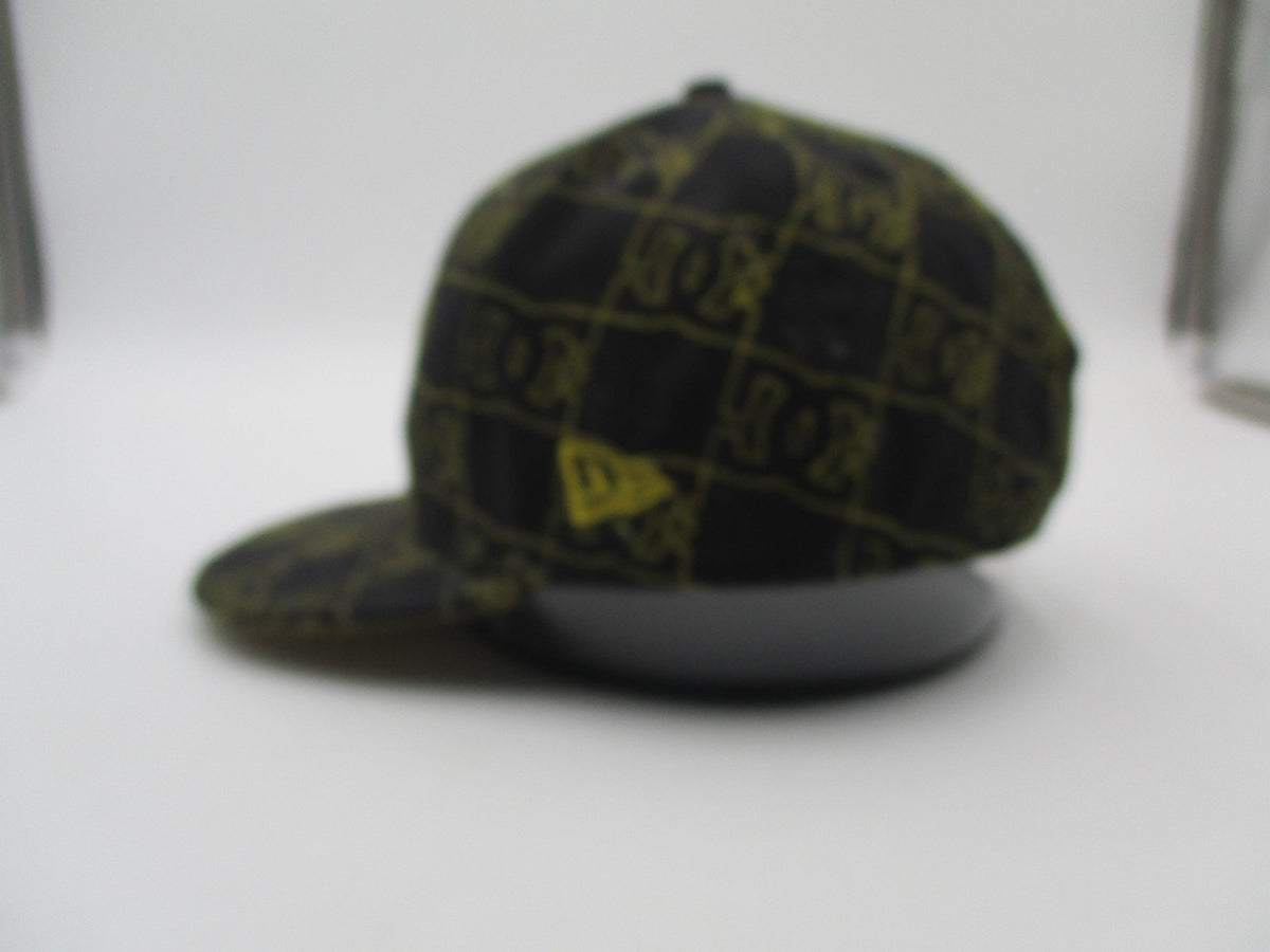 Vintage New Era DC Shoes Hat Cap Fitted Mens 7 1/4 Black Gold 59FIFTY Logo2