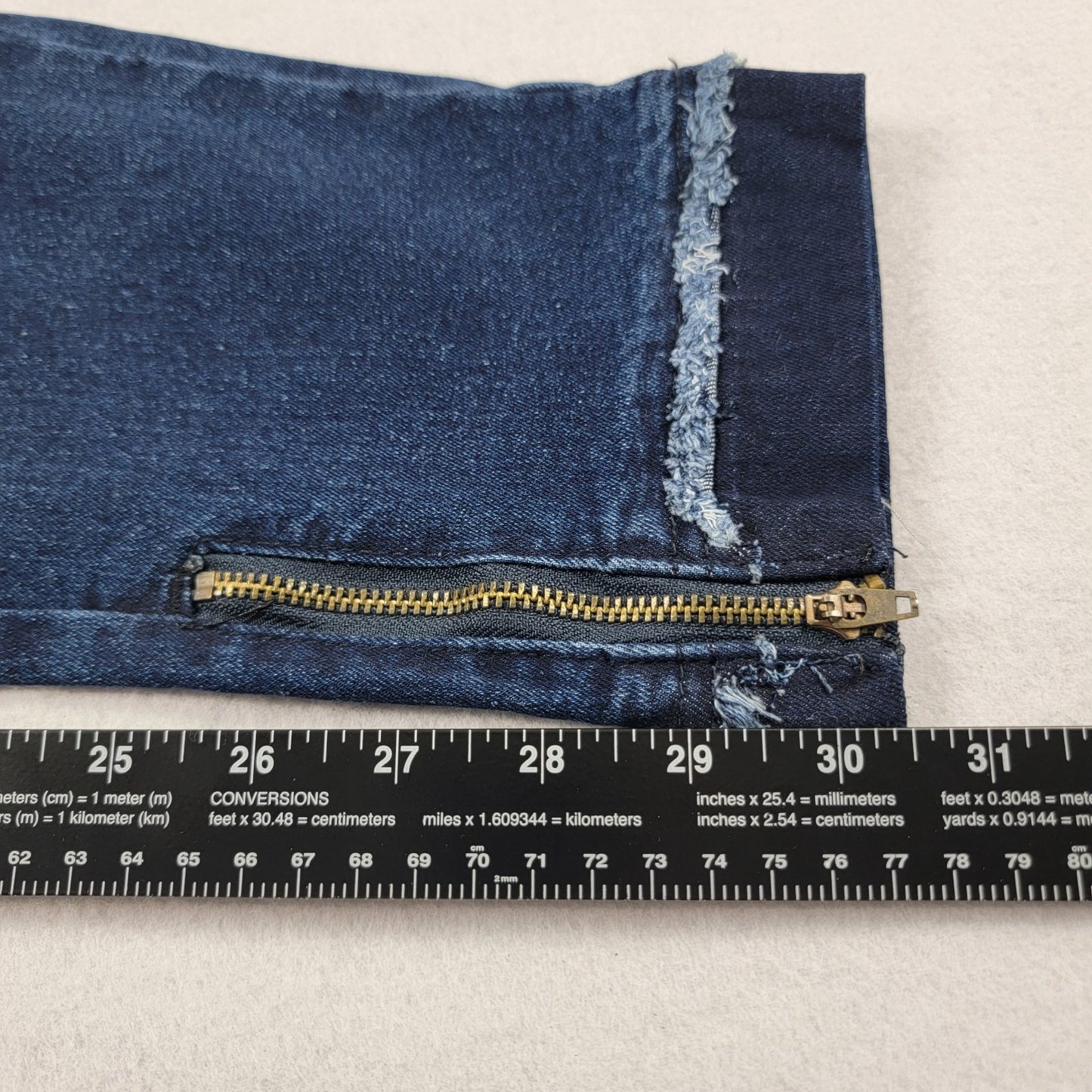 The Hideout Clothing THC Fully Blessed Distressed Patch (820)Jeans XL Blue NWT 6