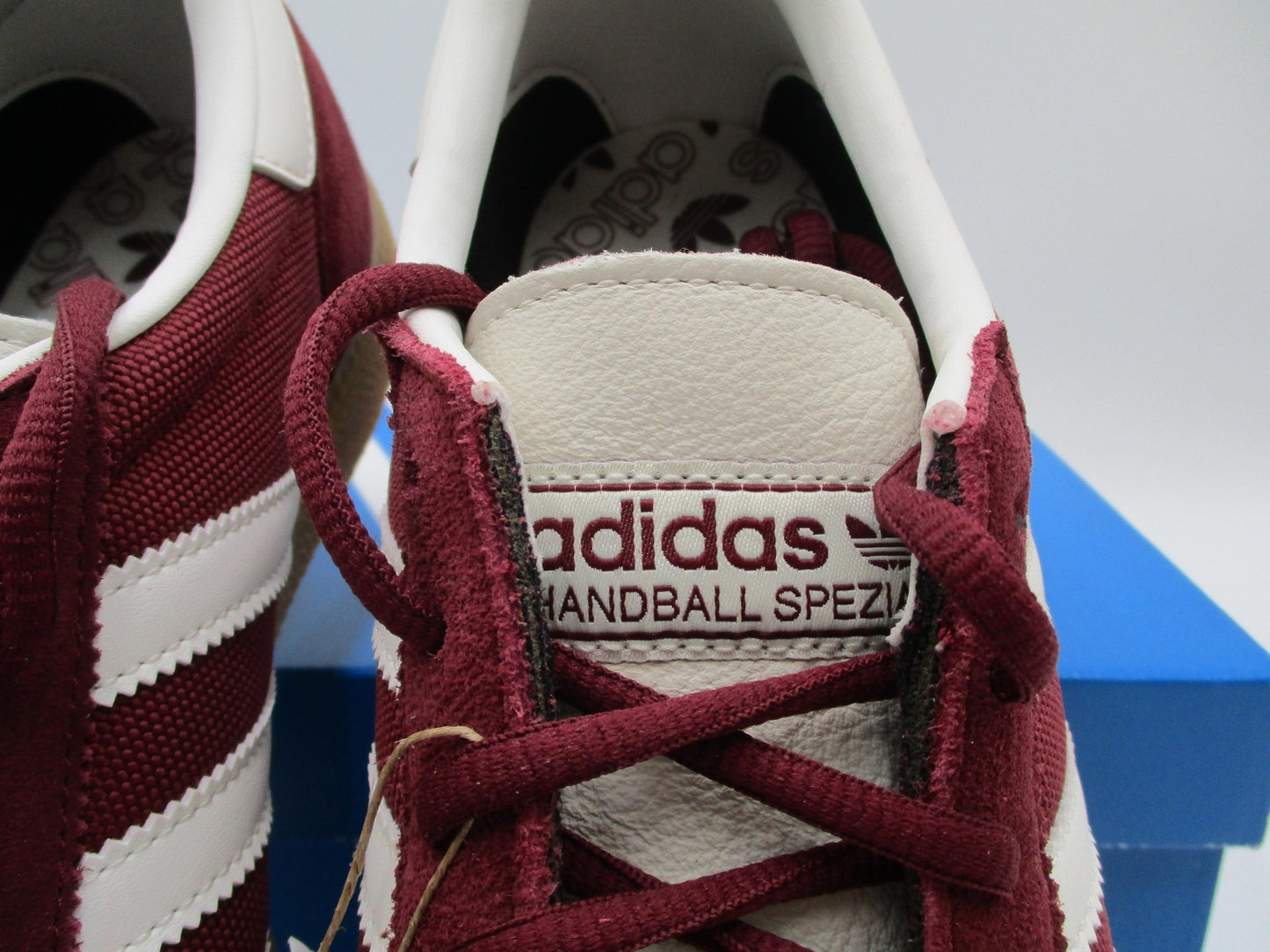 Adidas Handball Spezial Shoes Mens Size 10 Burgundy White Gum Suede JH54395