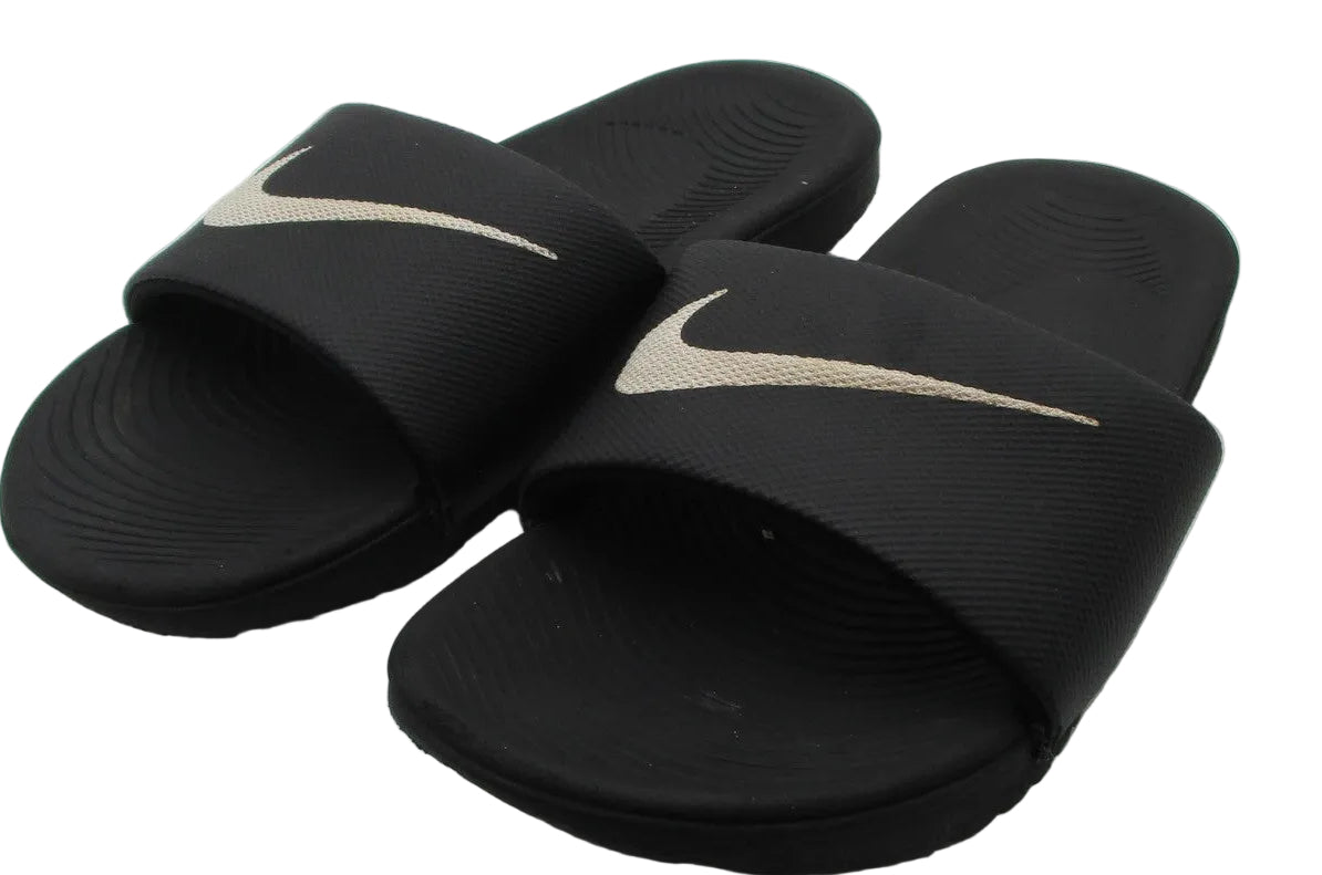 Nike Kawa Slide Shoes Youth Size 4Y Black Comfort Slide Sandals 819352-0010
