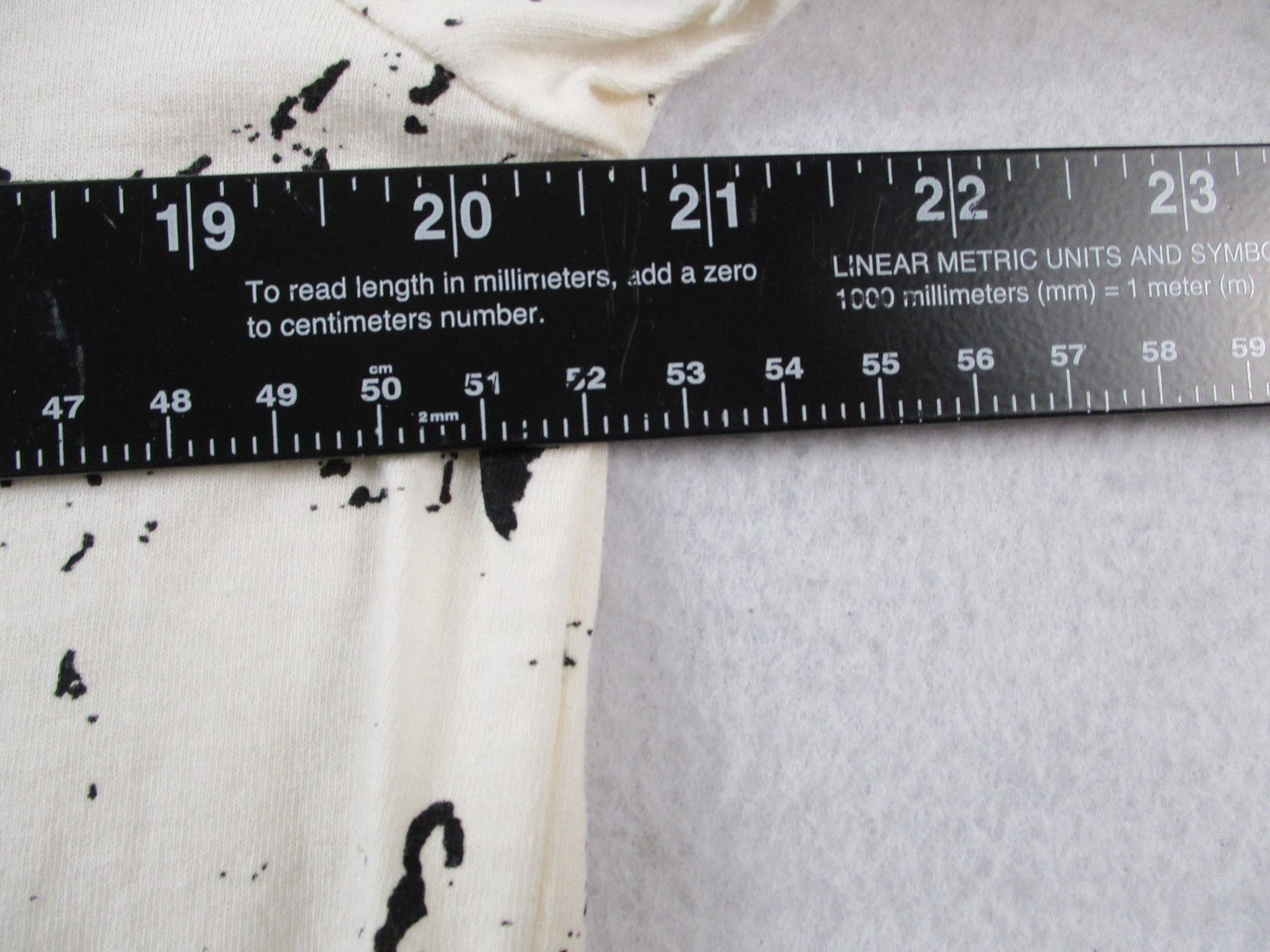 WXYZ Shirt Mens Medium White Skull Graphic Marble Splatter Allover Print Tee8