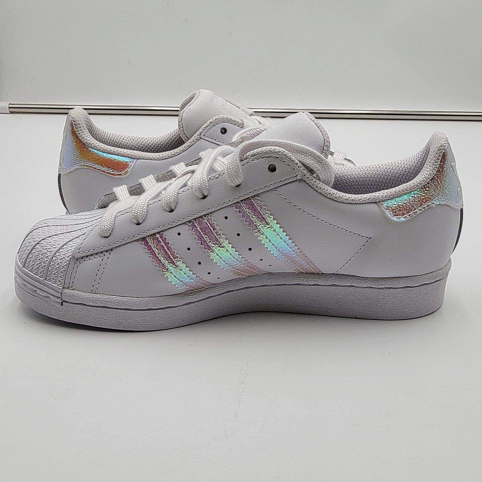 Adidas Originals Superstar J 'White Iridescent' Sz 4.5 FV31391