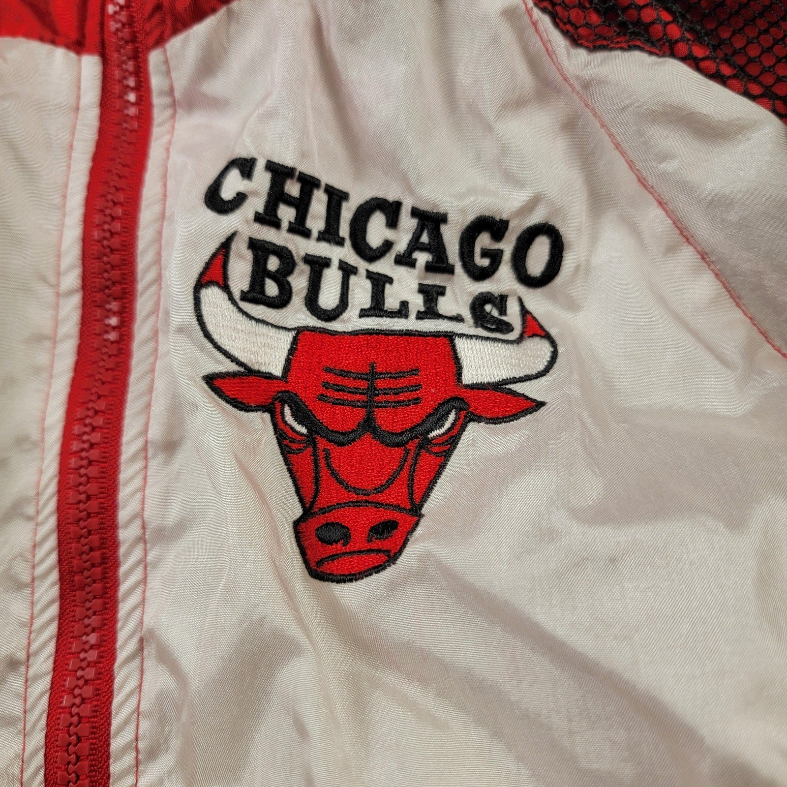 Vintage NBA Chicago Bulls Jump Ball Club Might Mac Sports Youth