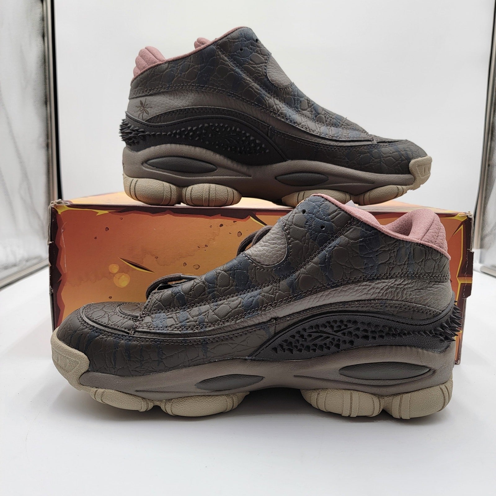 Reebok Jurassic World The Answer DMX Gigantosaurus  10.51
