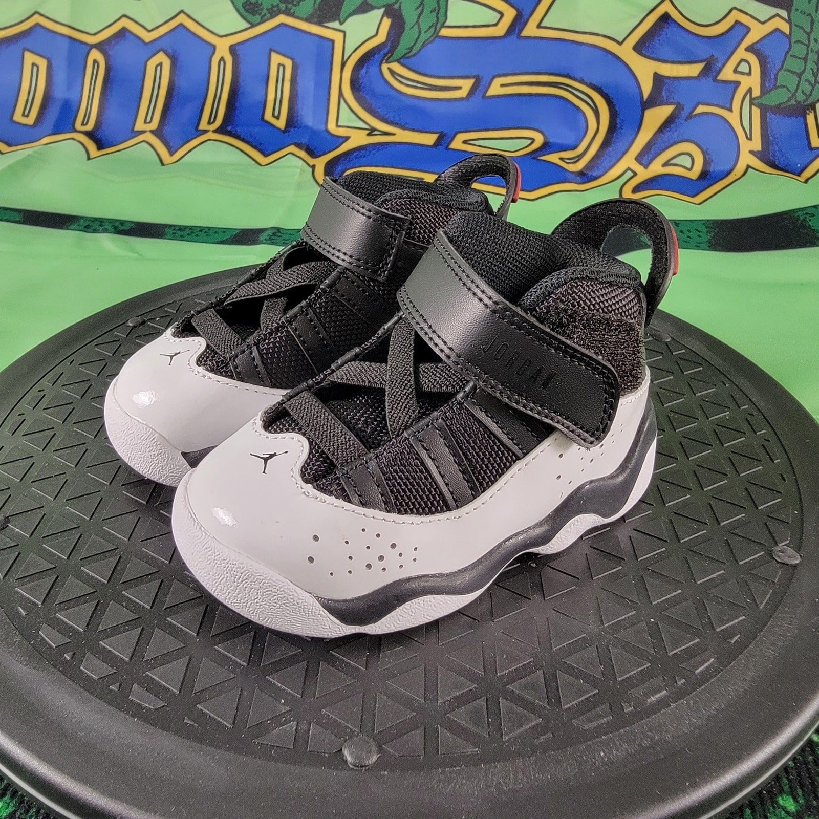Jordan 6 Rings "Black/University Red/White" Toddler Boys' Shoe(323420 067) Sz 5c0