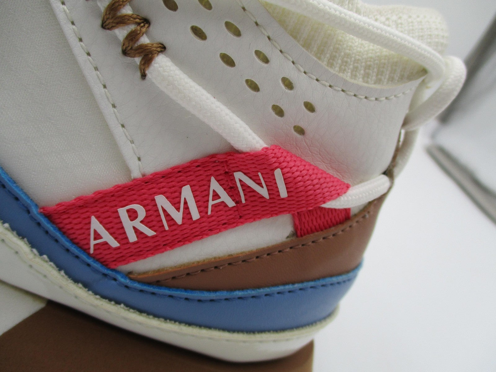 Armani Exchange Shoes Womens Size 7 Multicolor Colorblock Sneakers XDX122XV7115