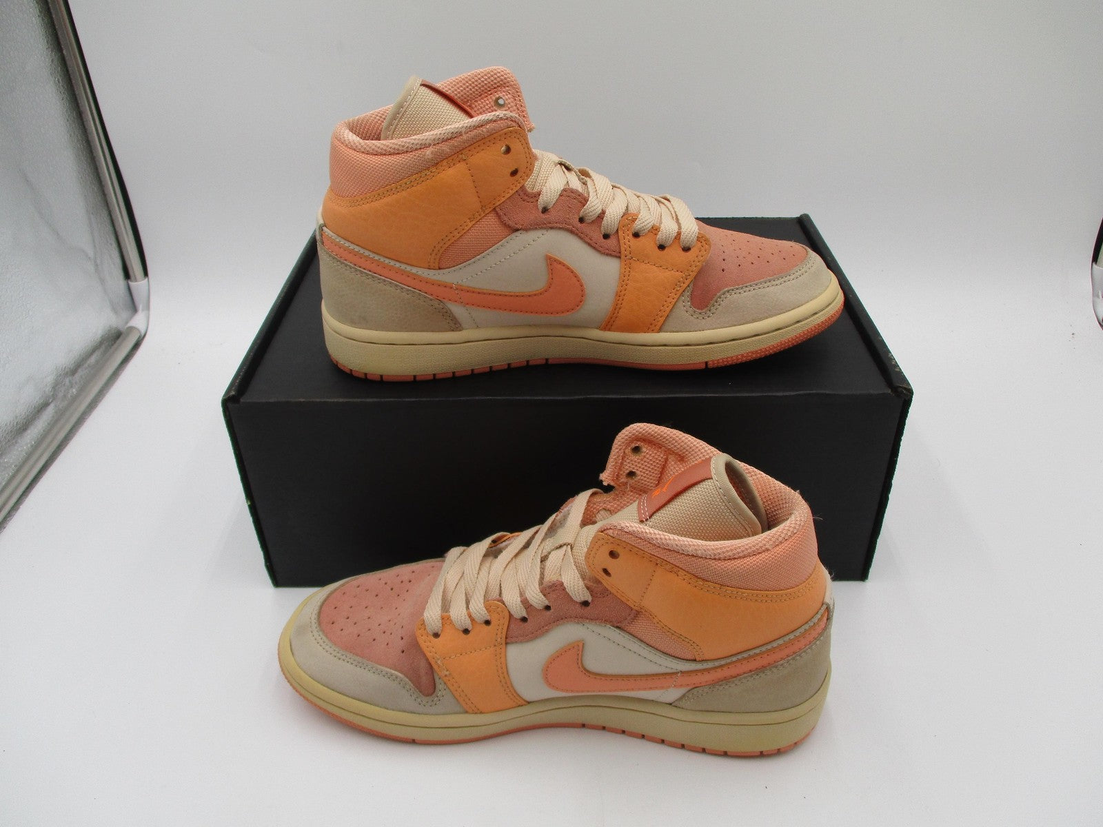 Air Jordan 1 Mid SE Shoes Womens Size 8 Apricot Orange Guava Ice DH4270-800 1K23