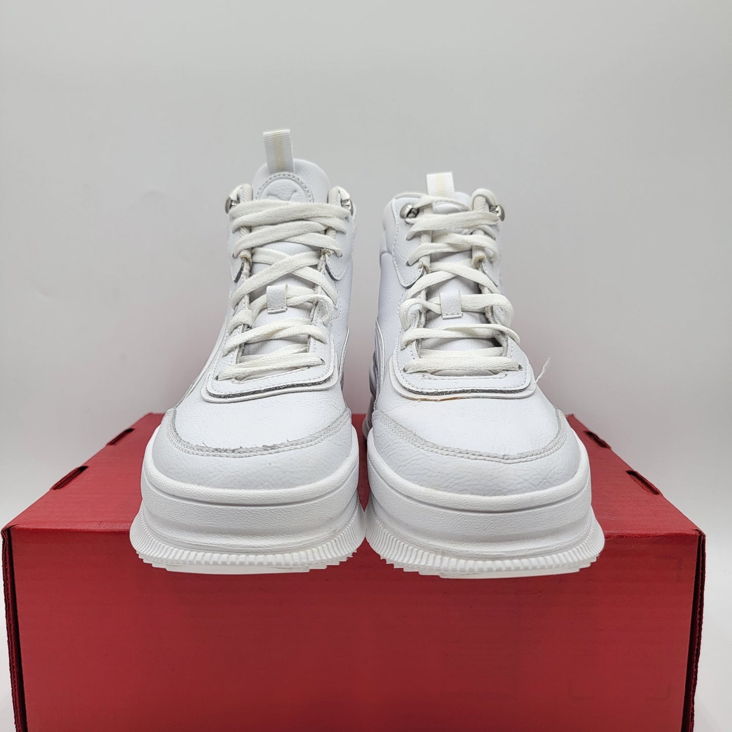 Puma Mayze Mid Wedge Women’s Sneakers White Leather Hi Top Sz 9.5 39231601 3842