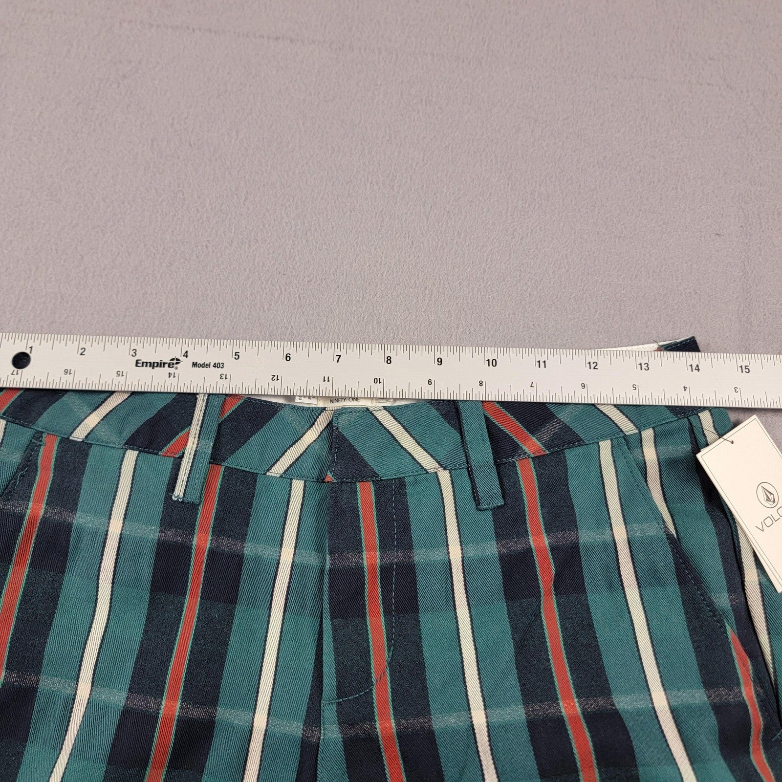 Volcom Frochickie Pants Womens 1 X 27 Plaid Green Slim Straight Ankle Fit
