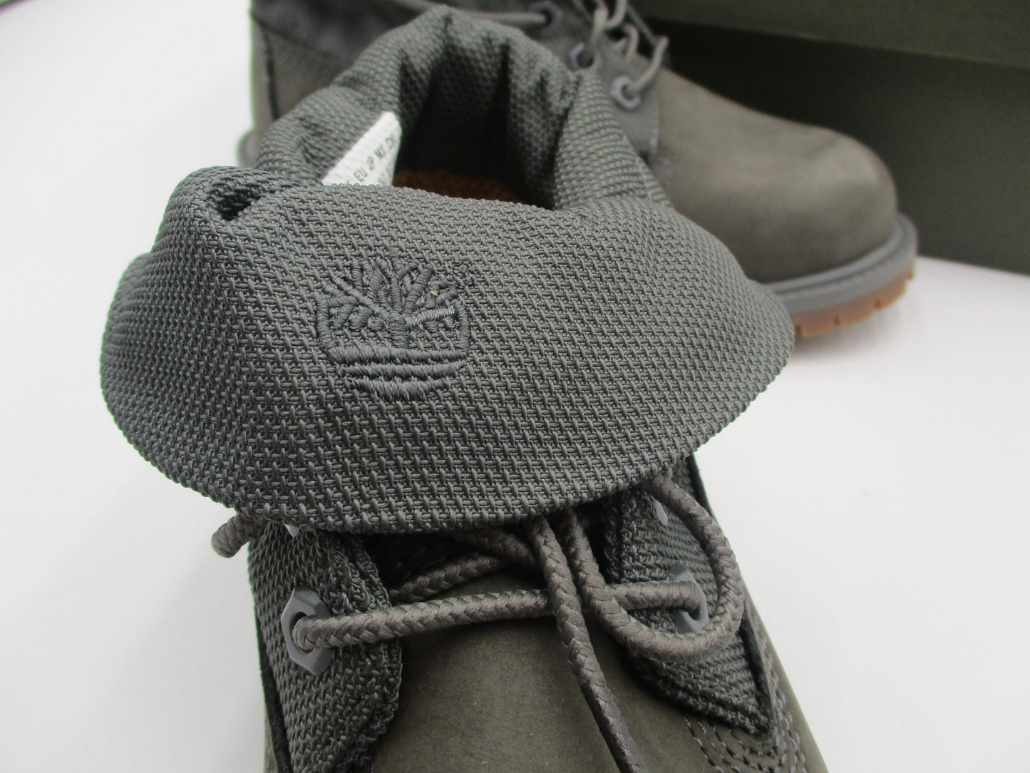 Timberland Boots Girls Size 13.5 Roll Top Grey Mono Combat Youth TB0A16C710